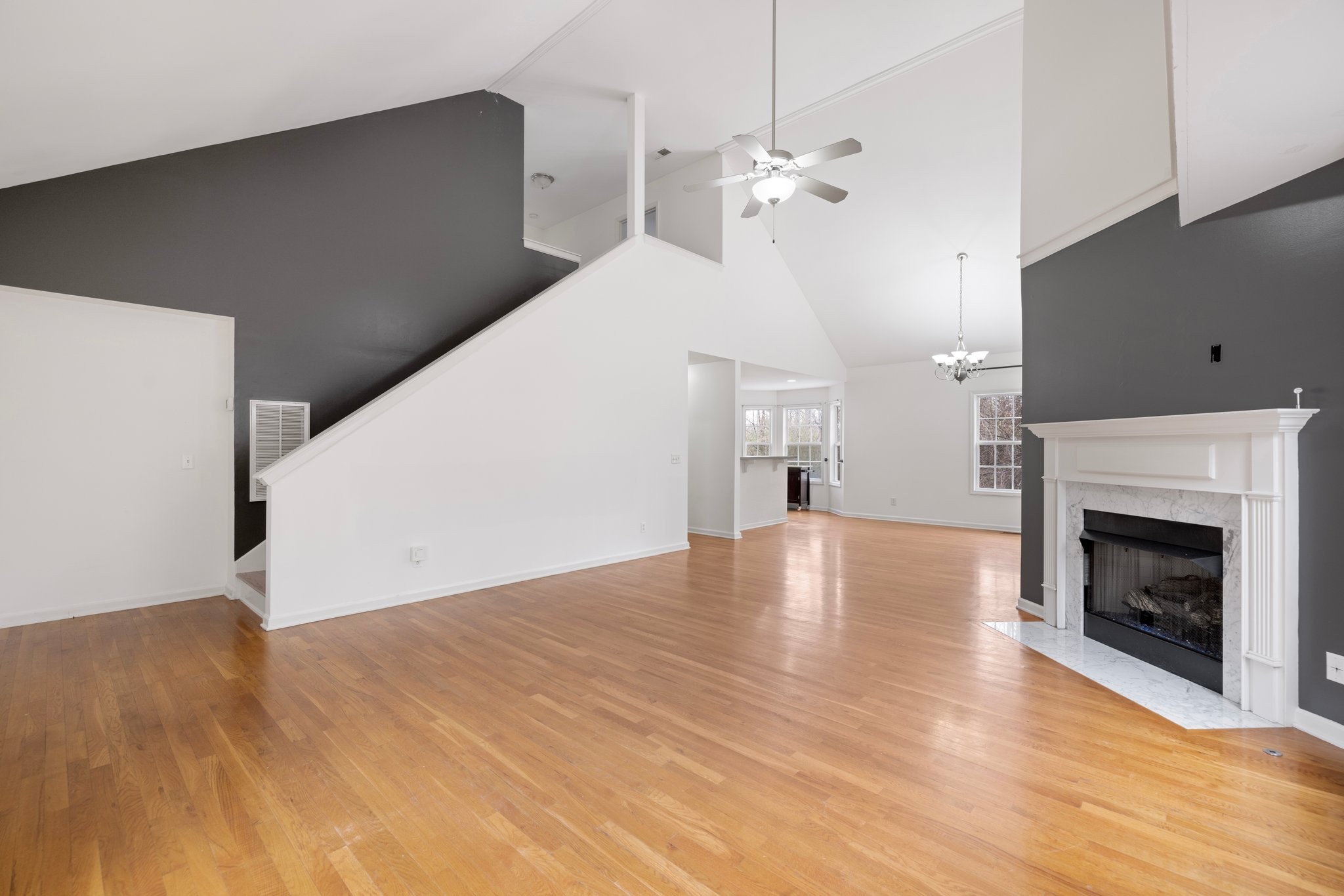 229 Woodmaker Ct