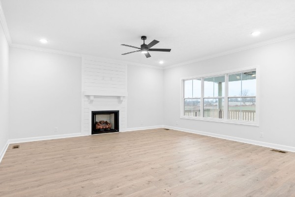 982 Alton Dr