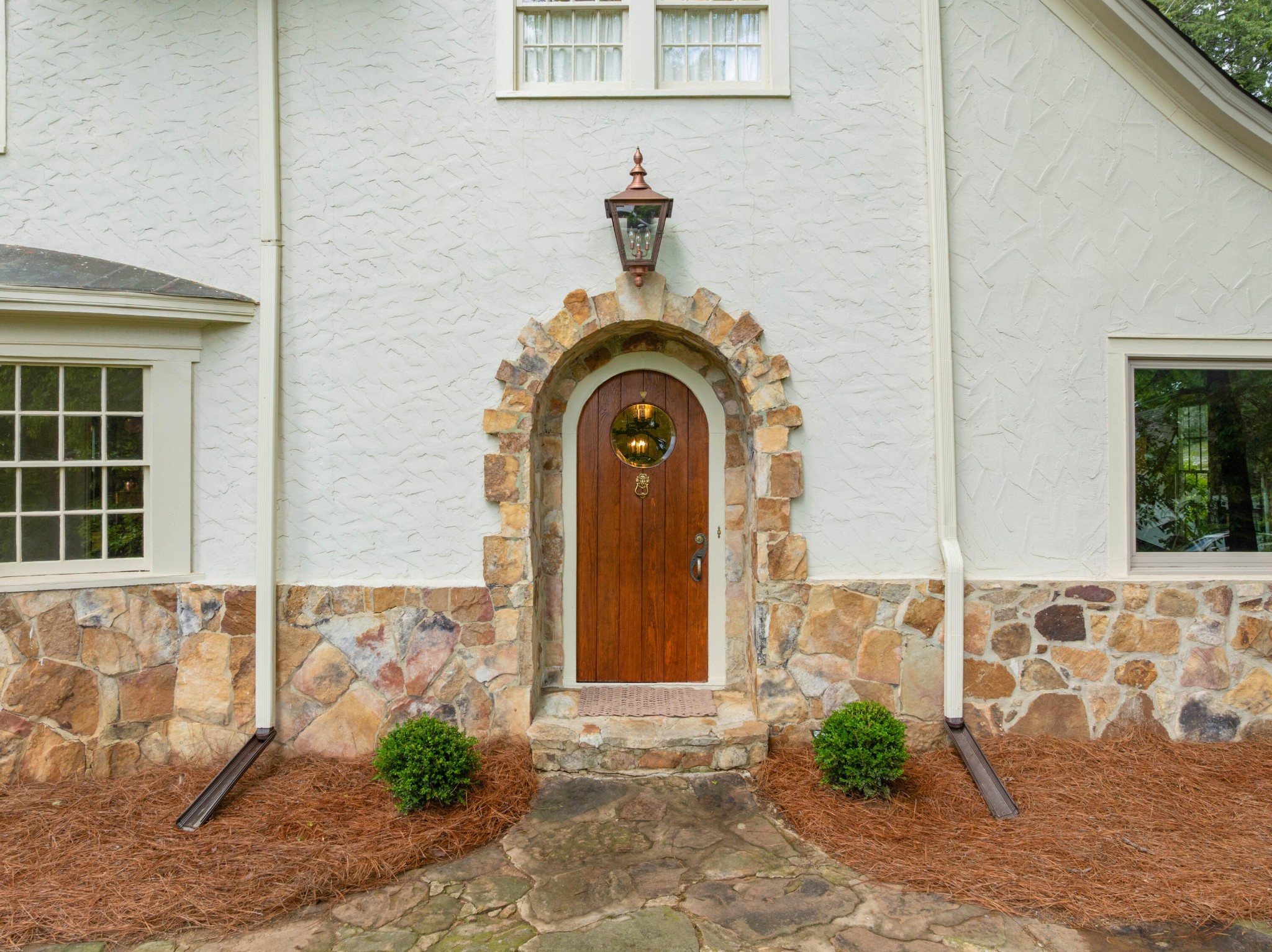 1102 Tinkerbell Lane