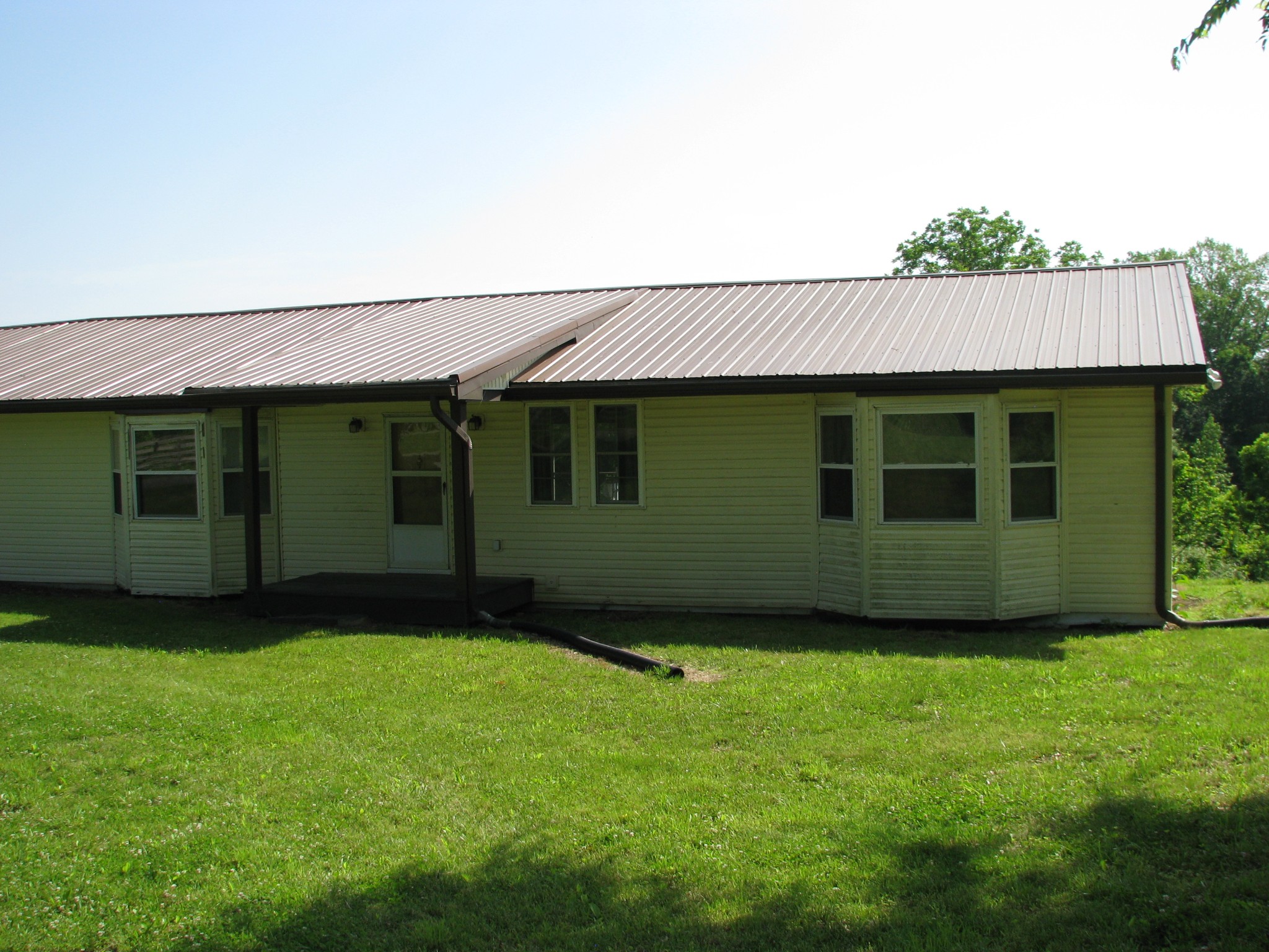 1419 Dyer Rd