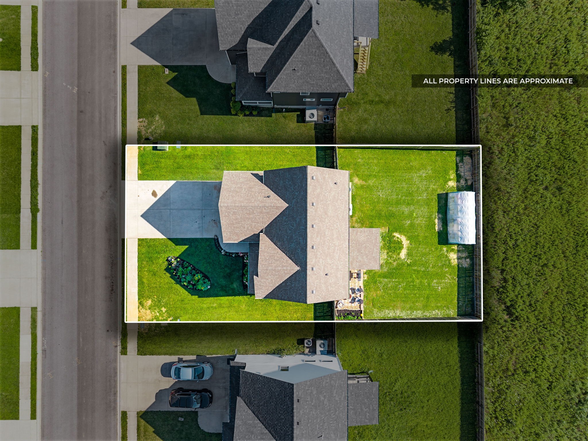 1328 Sussex Dr