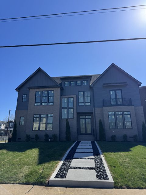 1700 15th Ave S Nashville TN 37212