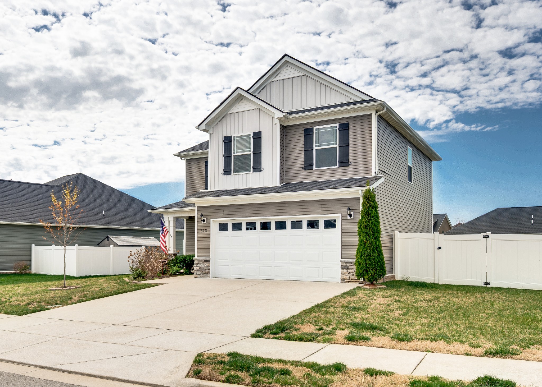 Spring Hill, Tennessee 37174, United States, 3 Bedrooms Bedrooms, ,3 BathroomsBathrooms,Residential,Active,98296