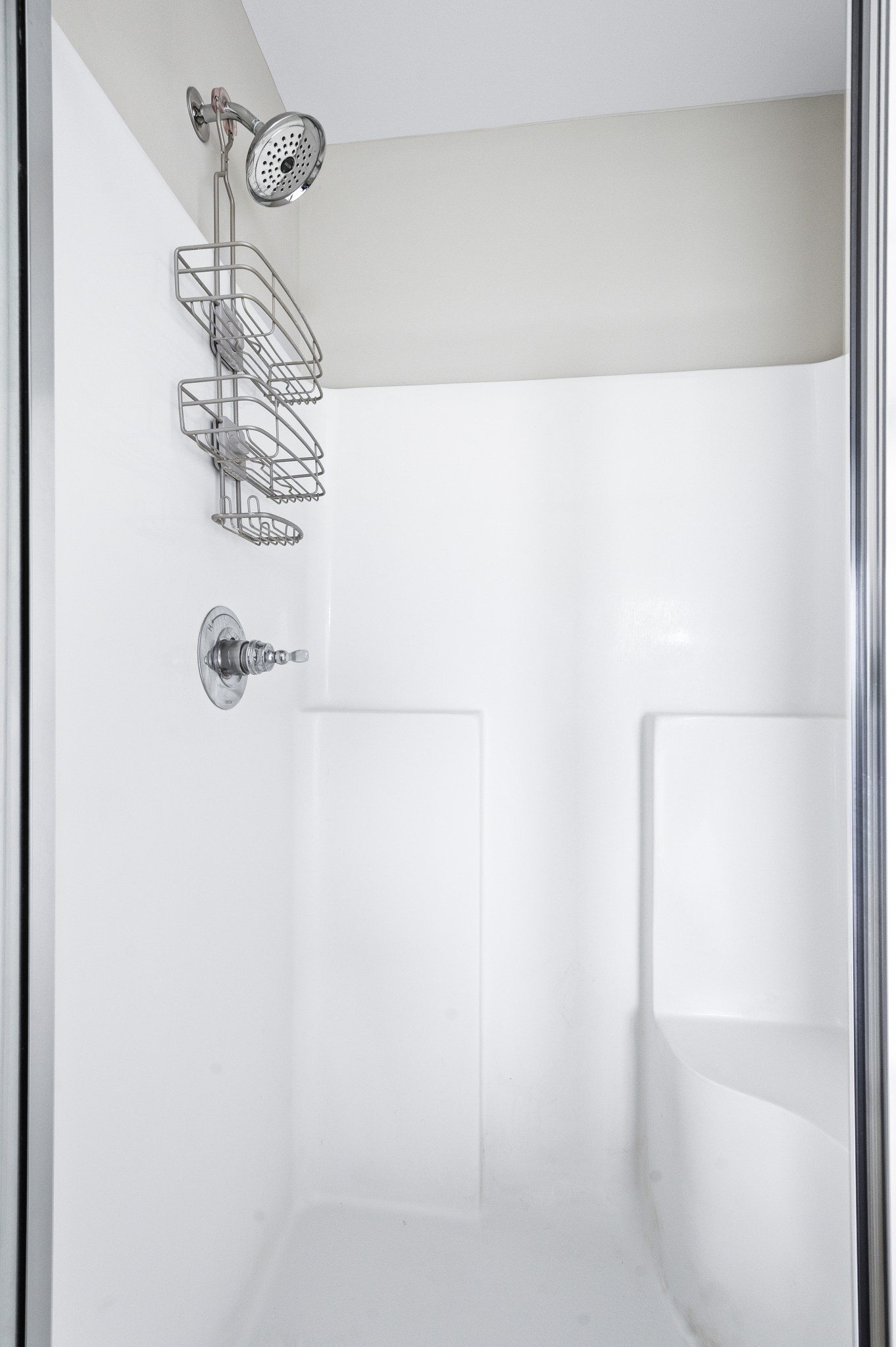 Spring Hill, Tennessee 37174, United States, 3 Bedrooms Bedrooms, ,3 BathroomsBathrooms,Residential,Active,98296