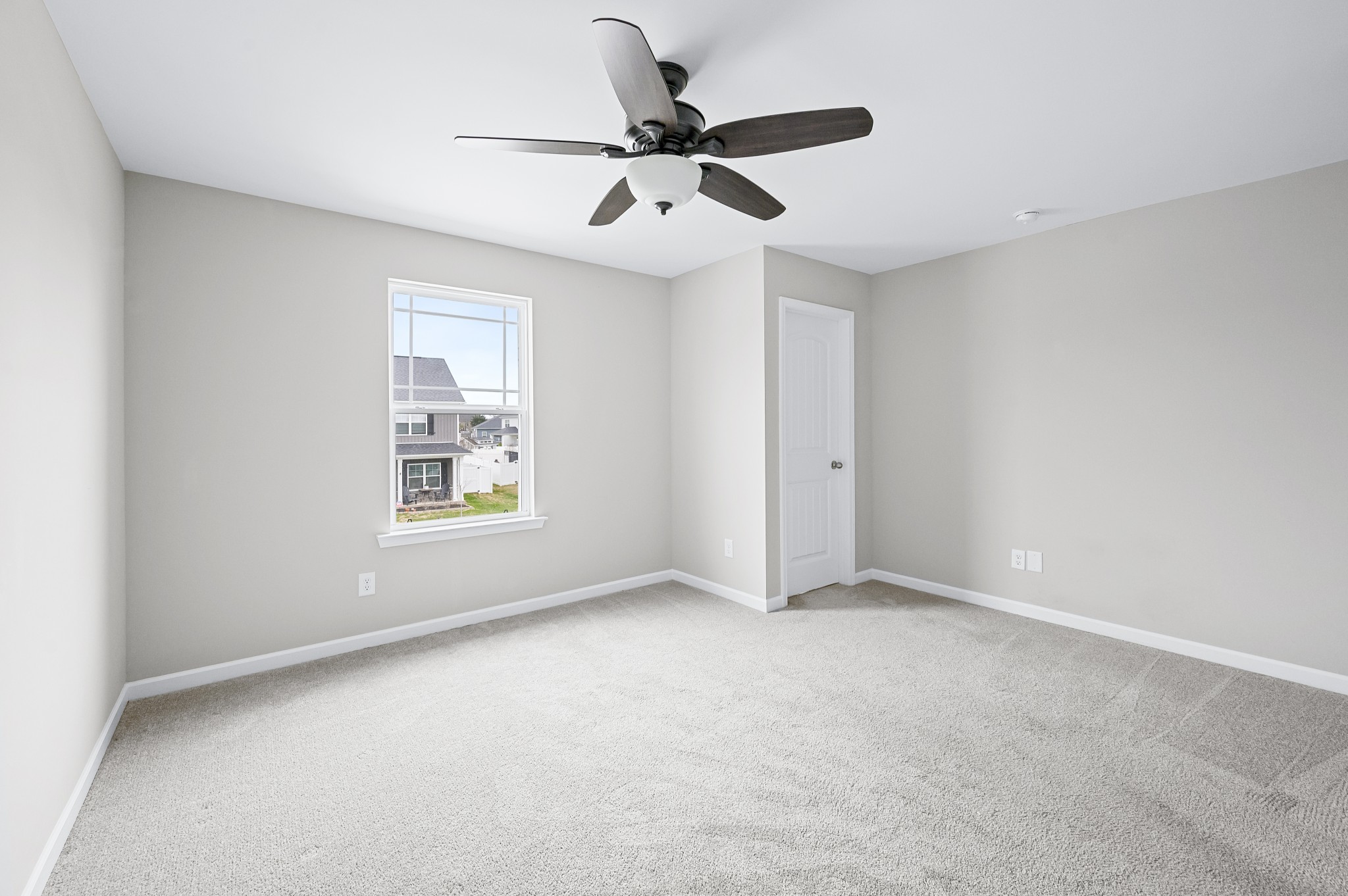 Spring Hill, Tennessee 37174, United States, 3 Bedrooms Bedrooms, ,3 BathroomsBathrooms,Residential,Active,98296