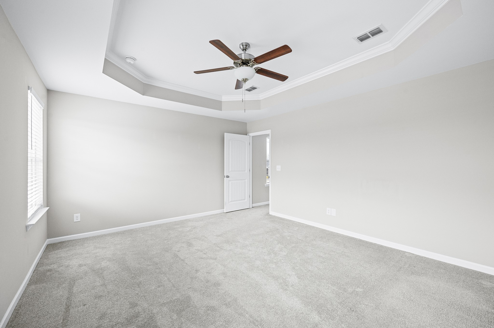 Spring Hill, Tennessee 37174, United States, 3 Bedrooms Bedrooms, ,3 BathroomsBathrooms,Residential,Active,98296