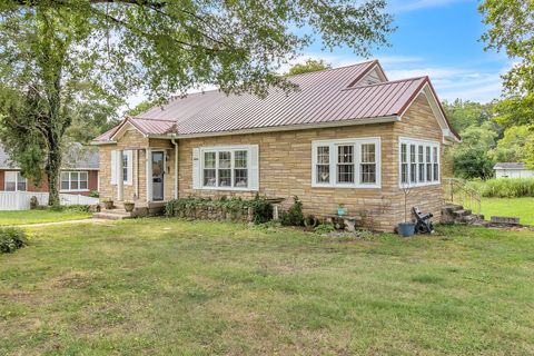 1500 Ohio Avenue Etowah TN 37331