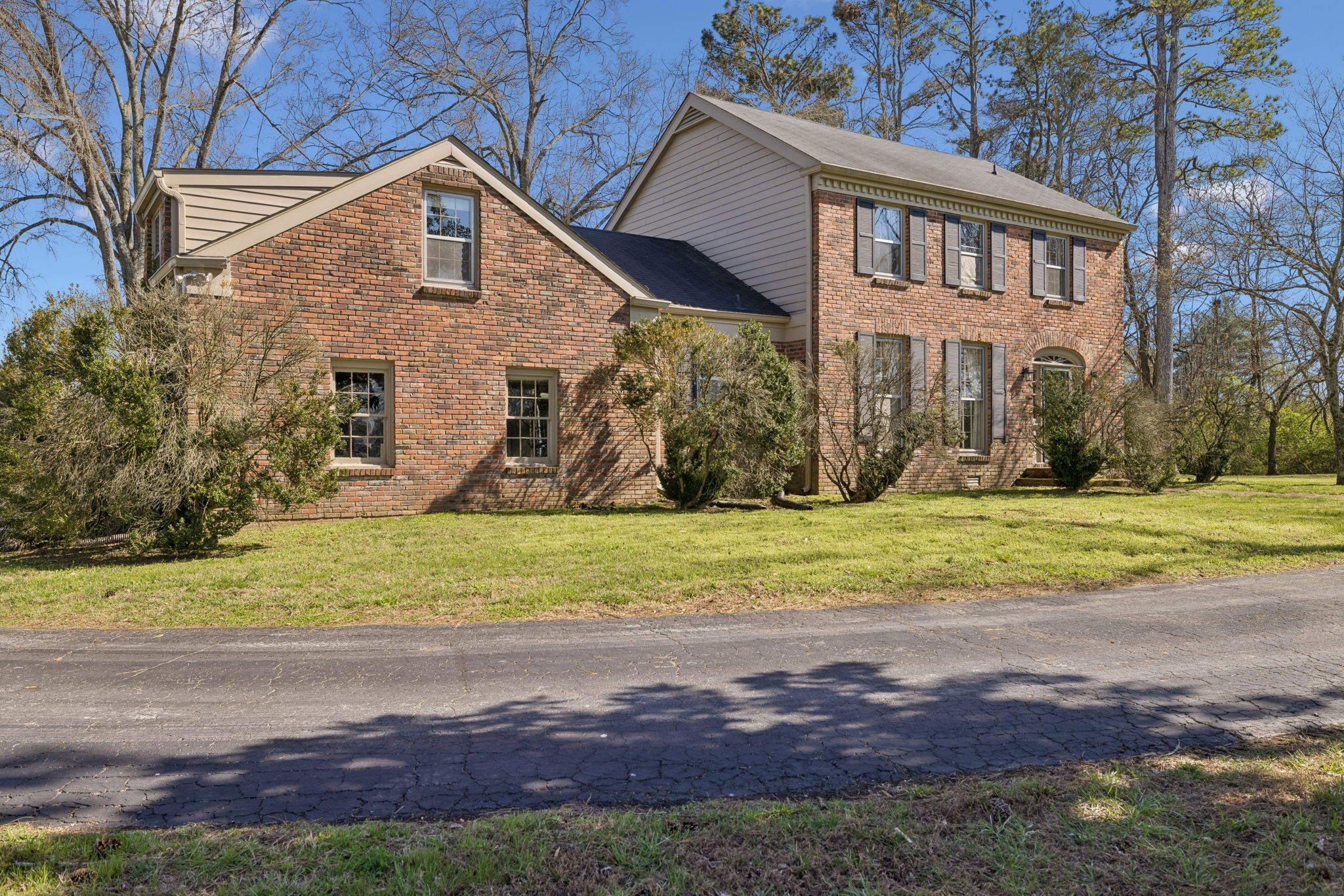 1519 Old Hillsboro Rd