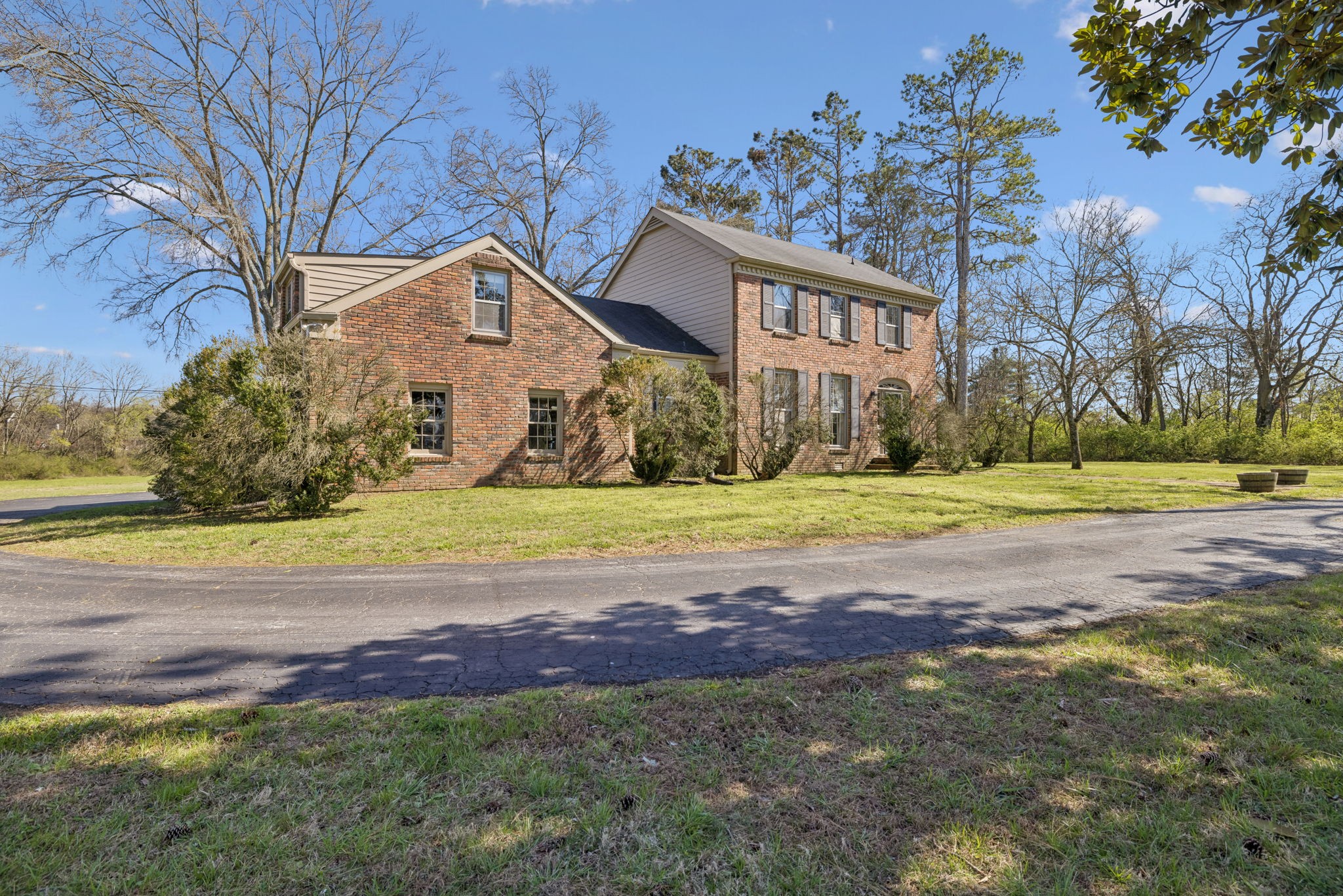 1519 Old Hillsboro Rd