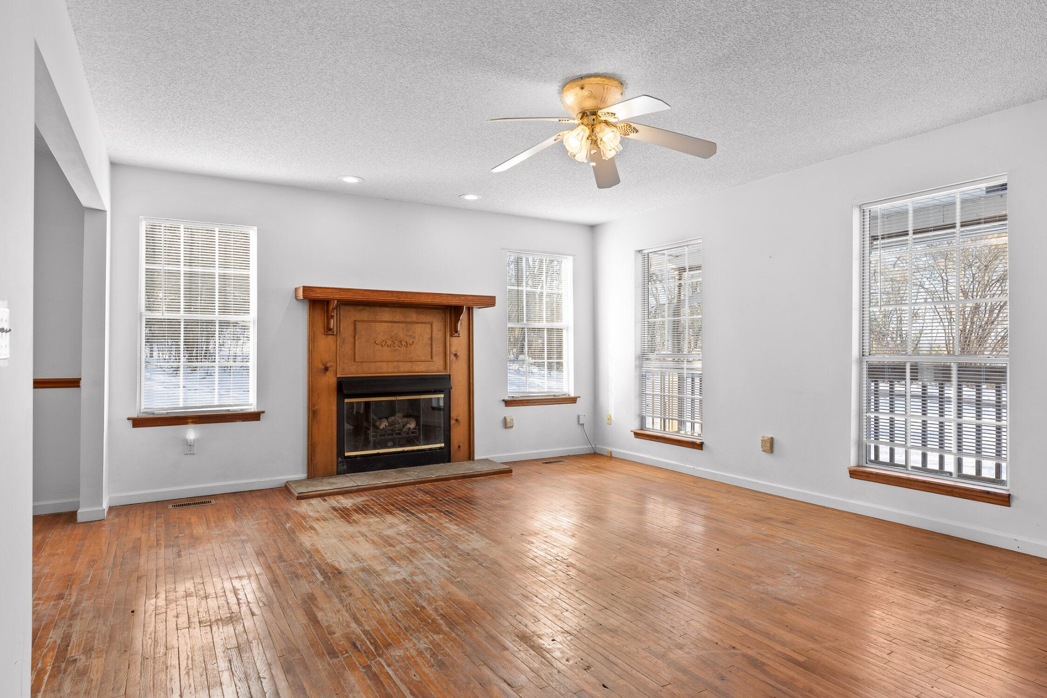 Middle Tennessee Properties 1 14319 Bluffview Drive