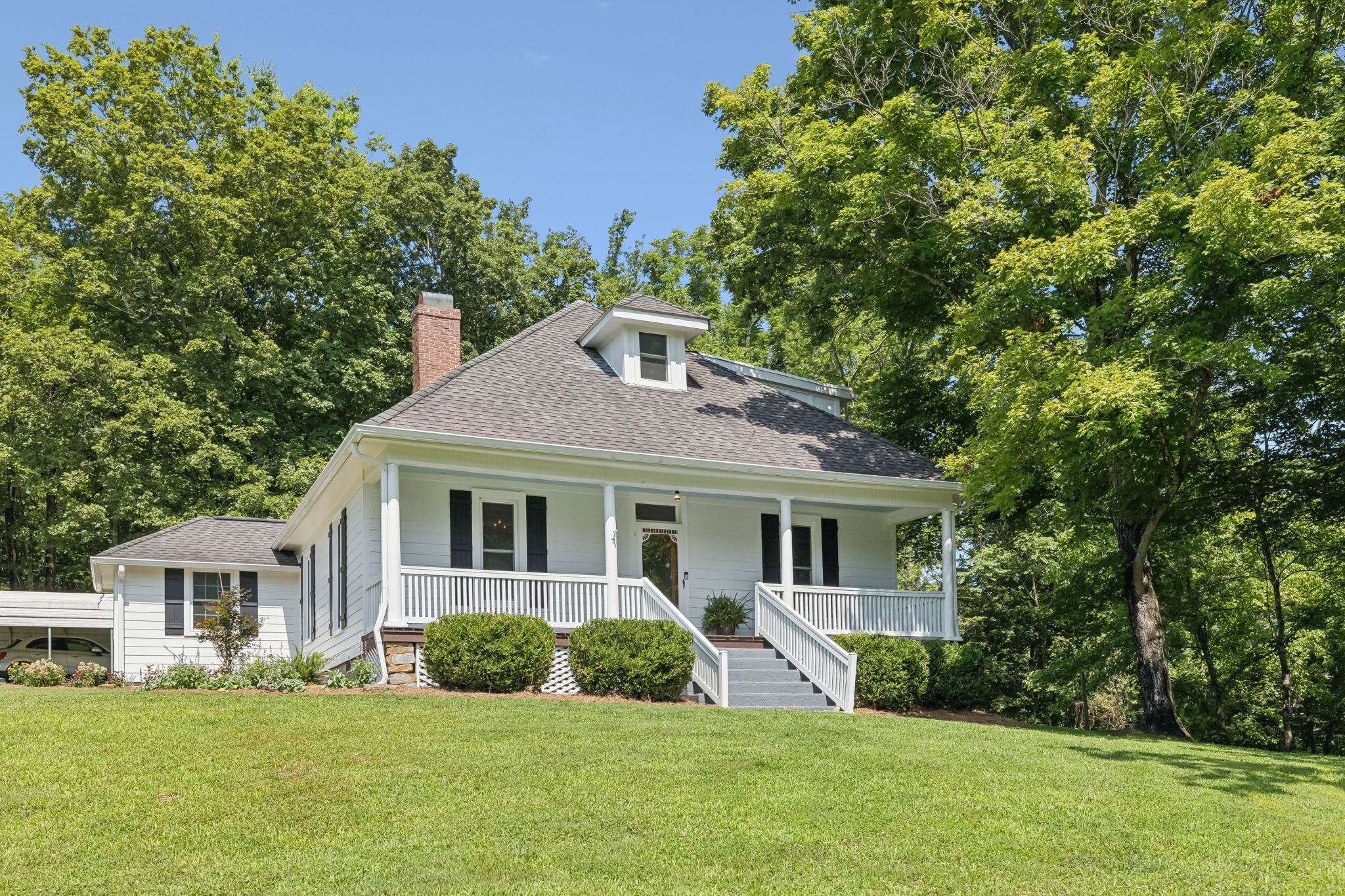 6653 Pinkston Rd