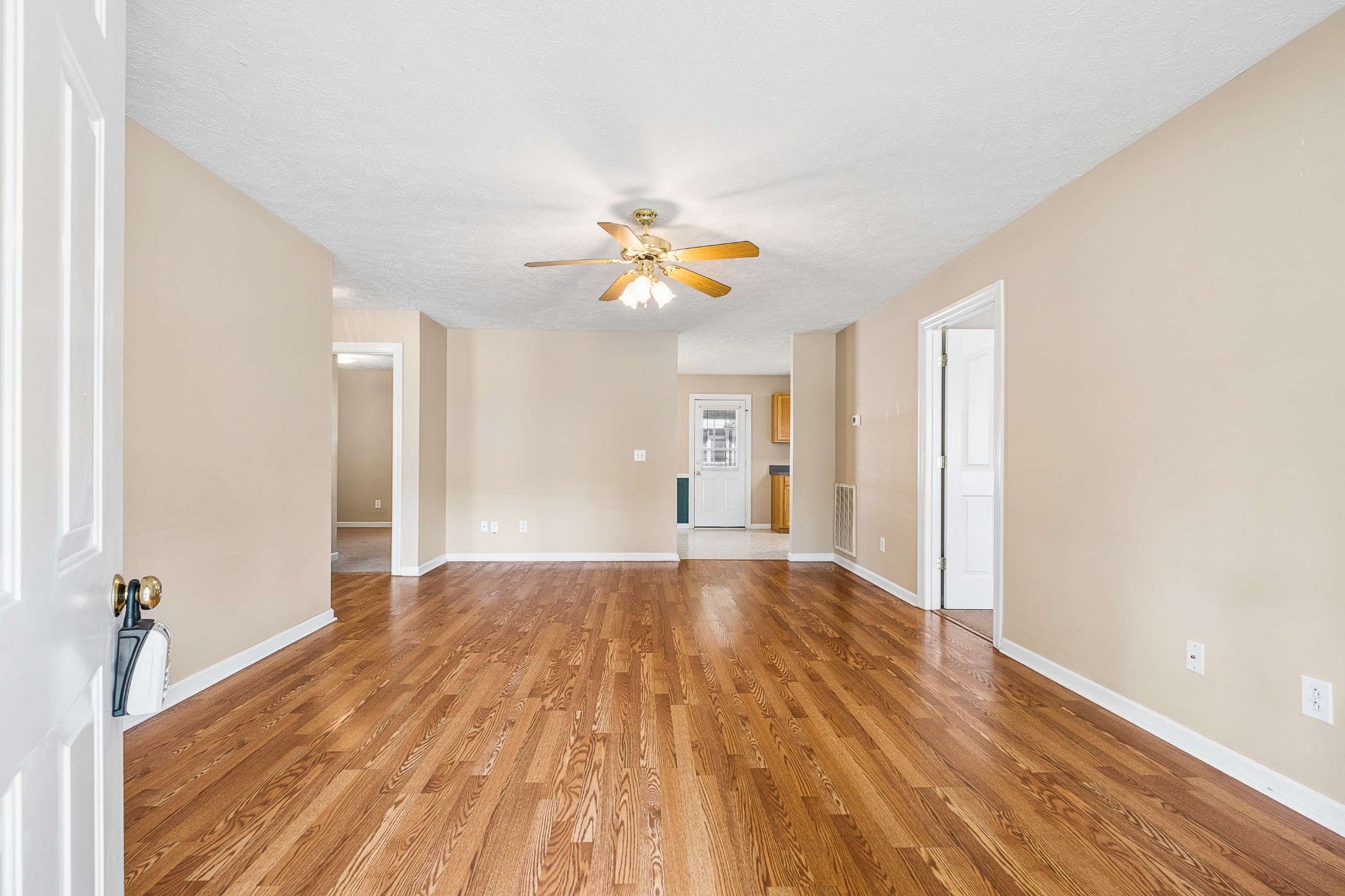 1751 Lucille Ln
