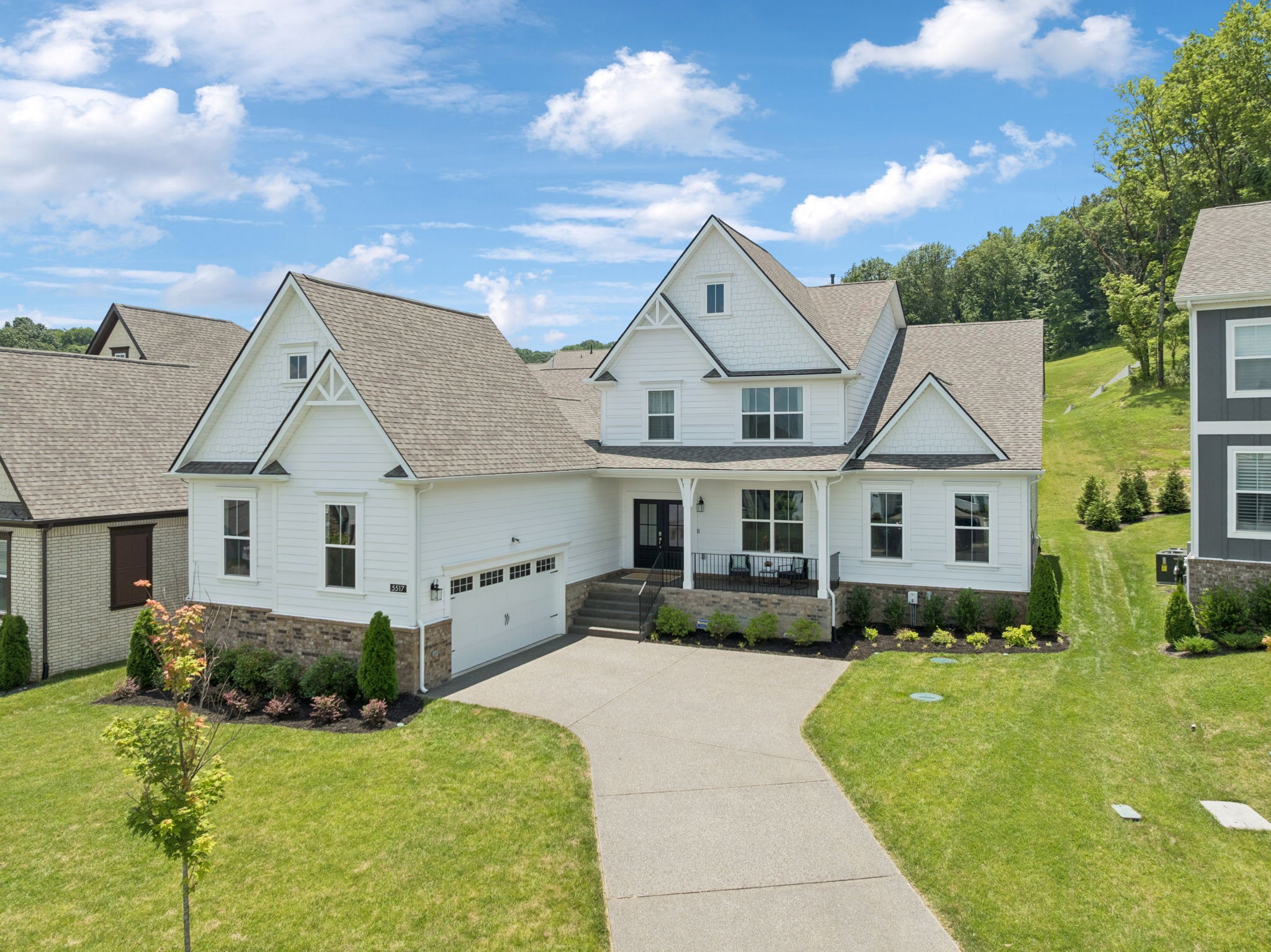 5517 Dana Ln