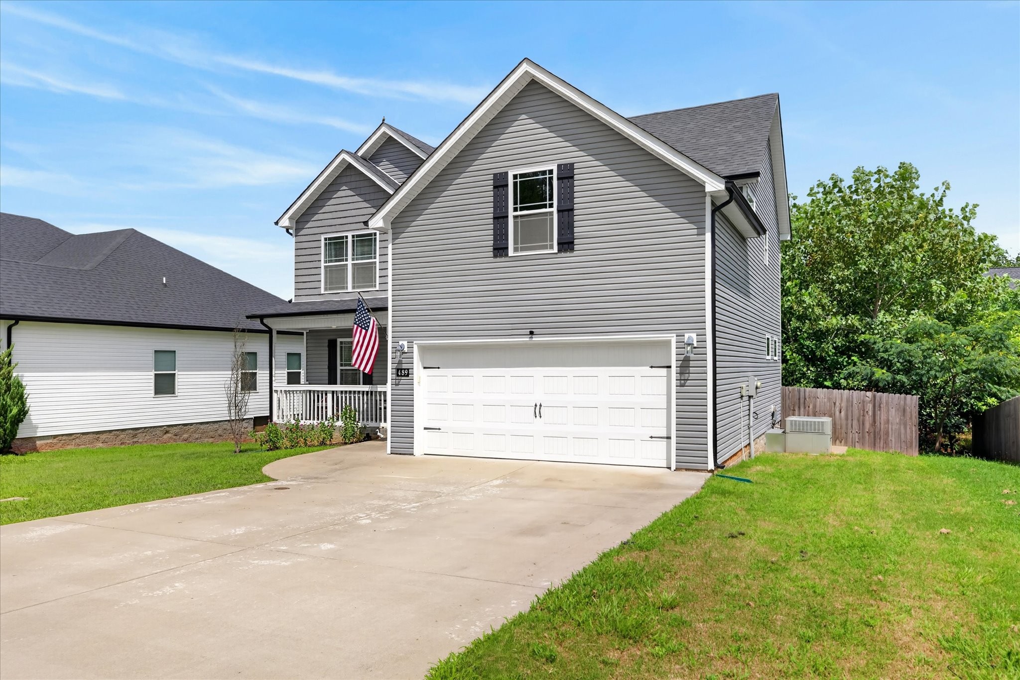 489 Woodtrace Dr