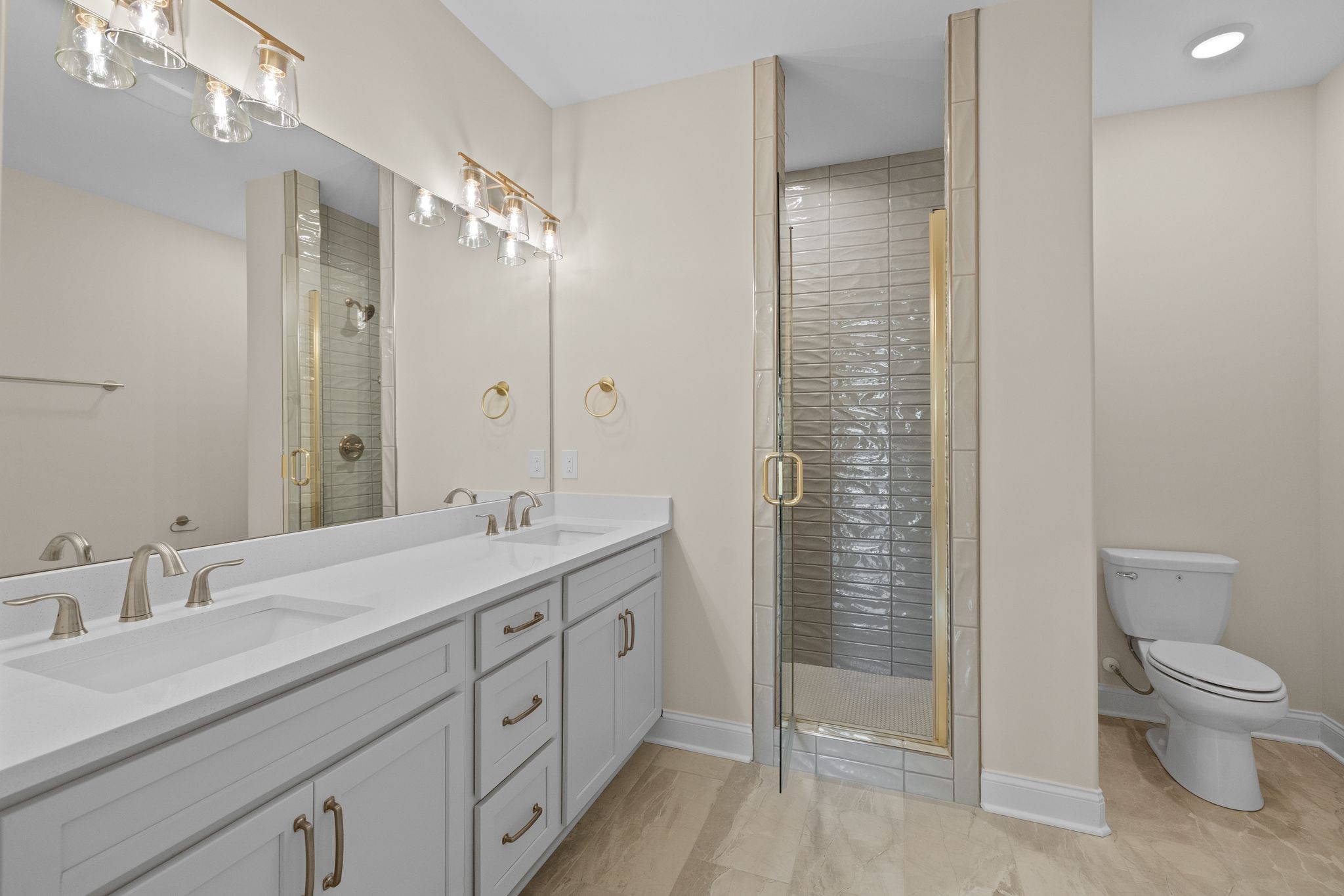 1912 Gracie Bug Loop