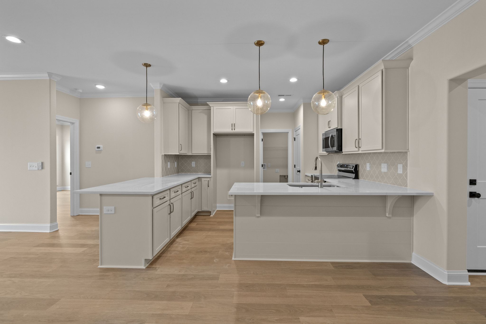 1912 Gracie Bug Loop