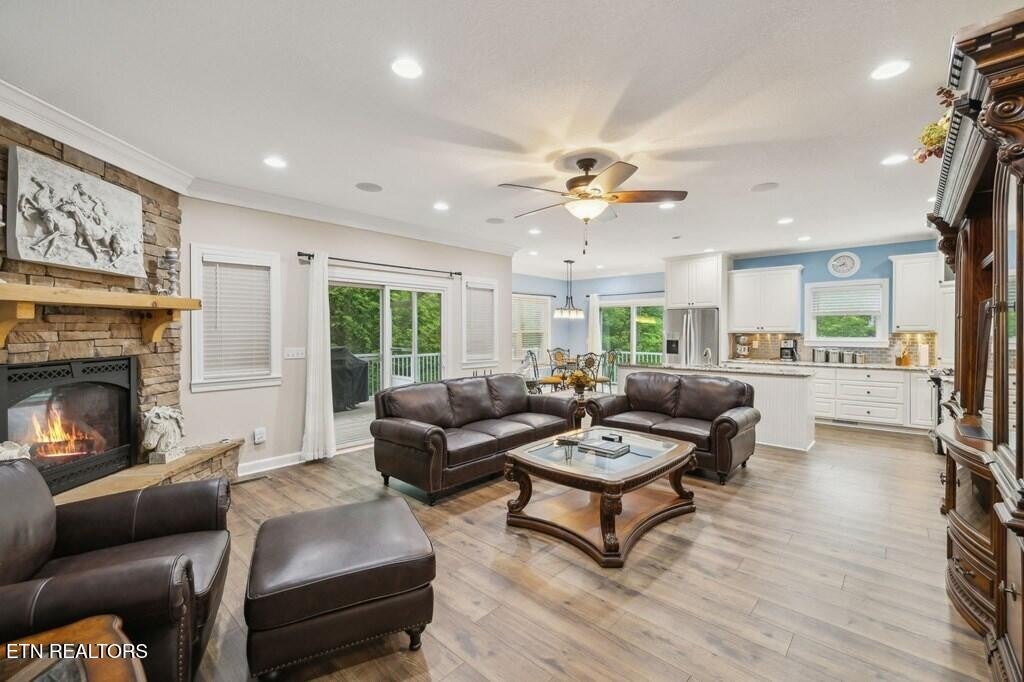 1092 Grandview Way