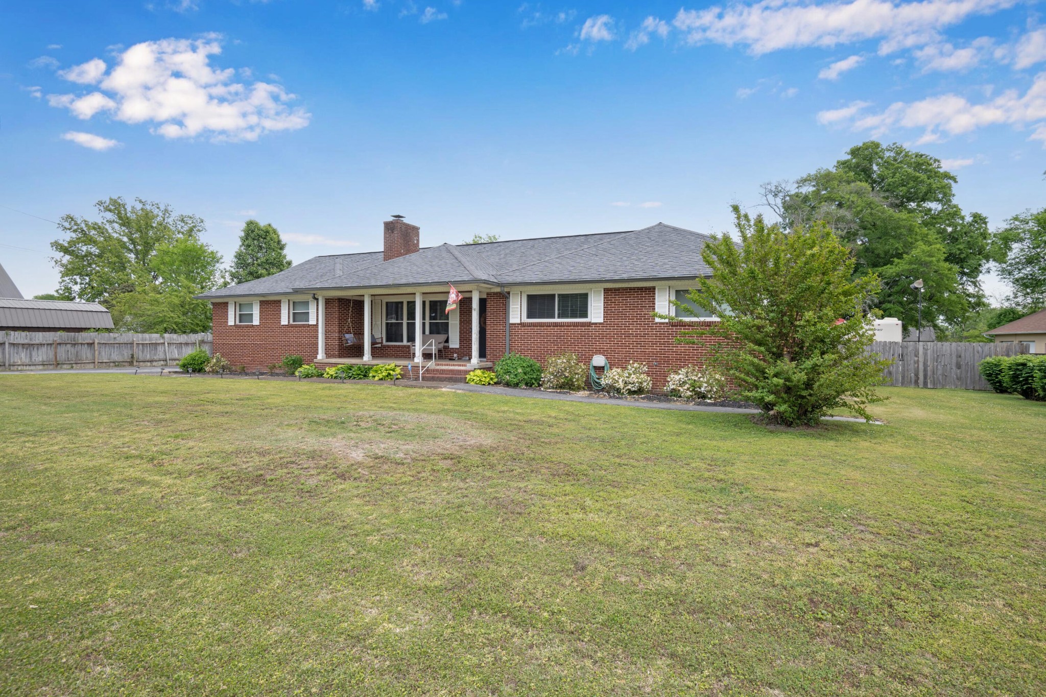 502 S Sweetbriar Avenue