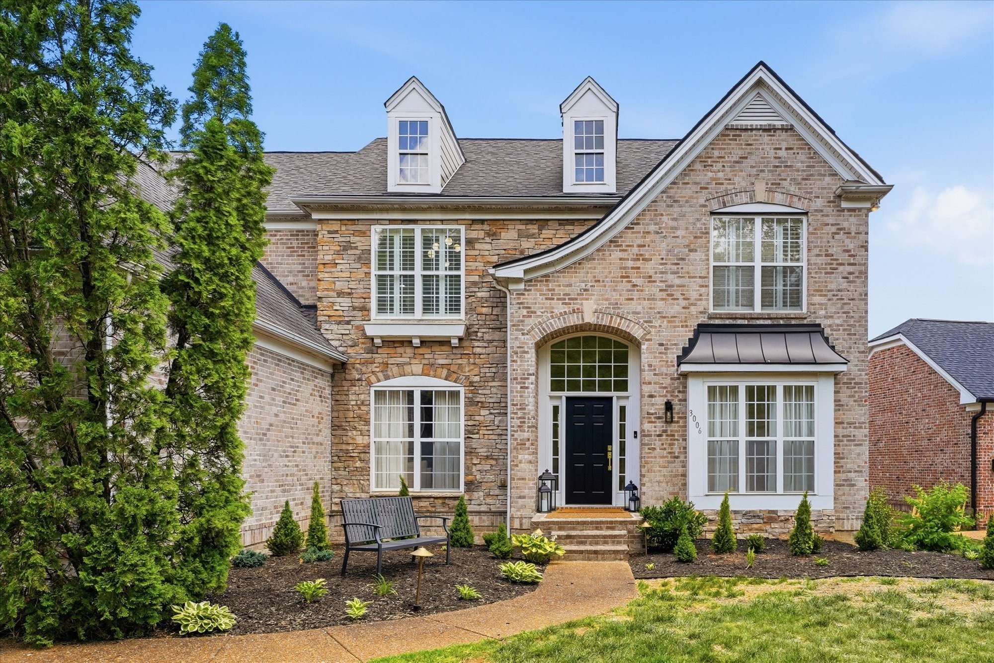 3006 Coral Bell Ln