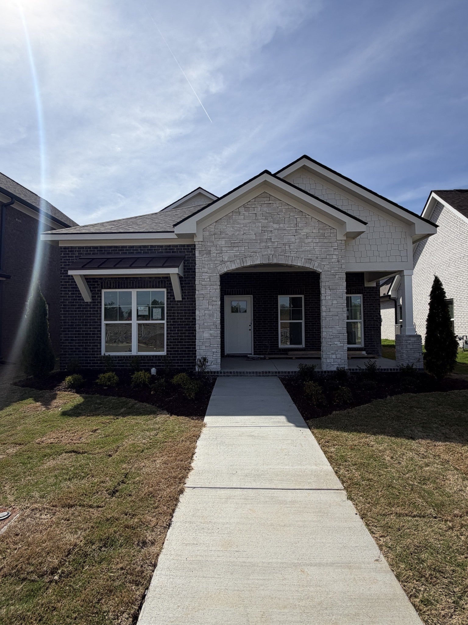 3-bed listing at 6193 Parkhaven Blvd, Hermitage