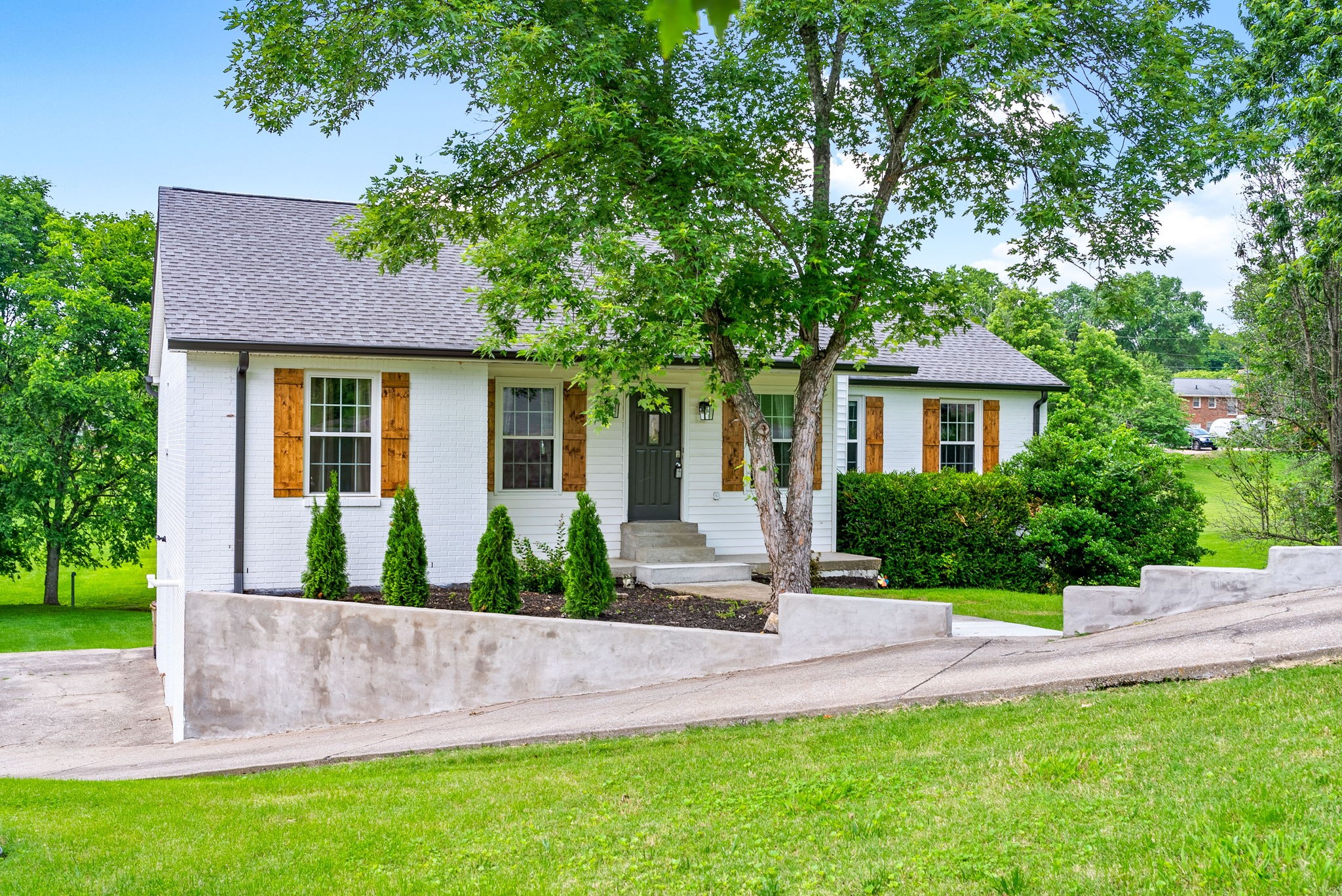 106 Mason Cir