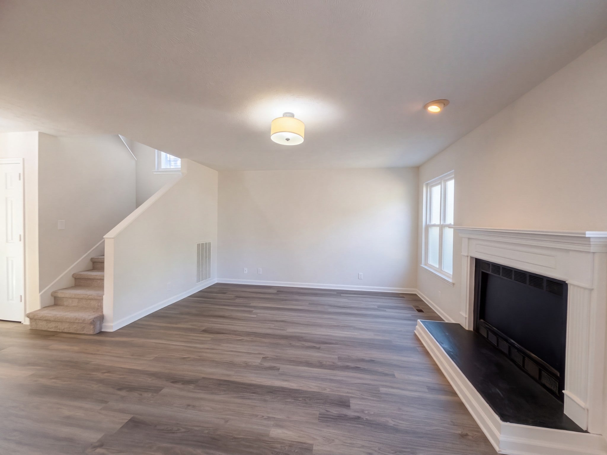 705 Winter Ct