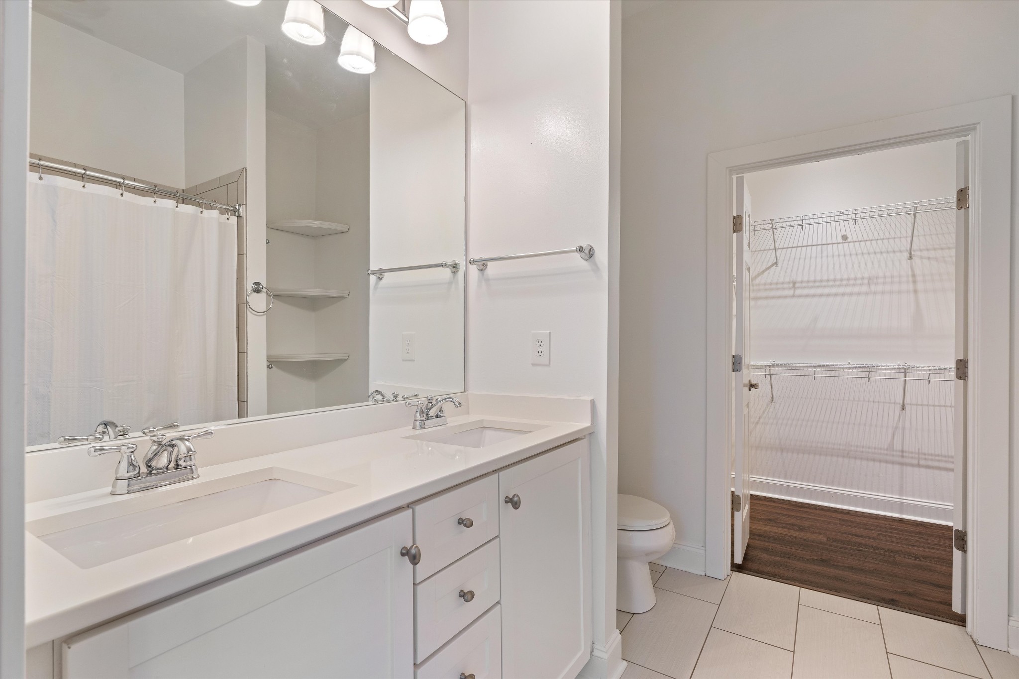 760 Wedgewood Park 108