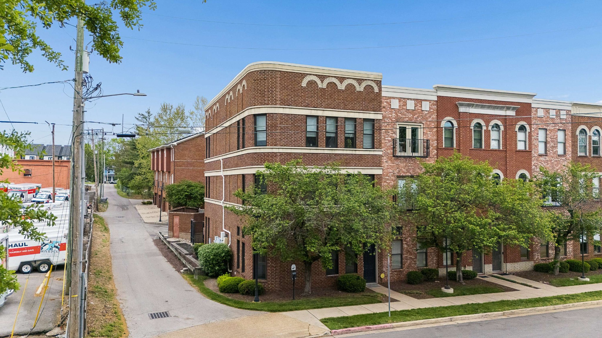 760 Wedgewood Park 108