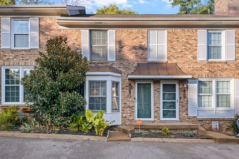 511 Hickory Villa Dr Nashville TN 37211