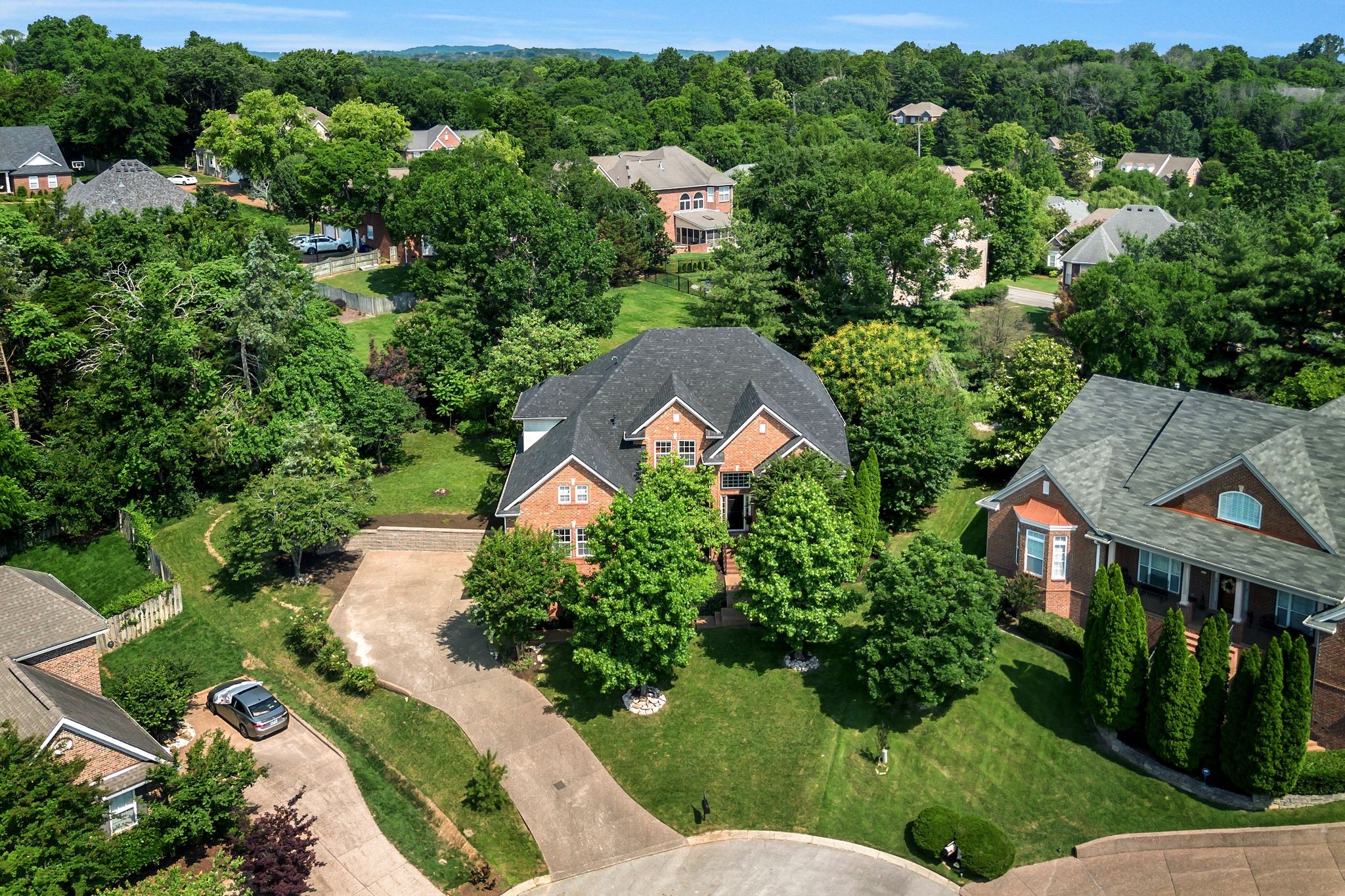 415 Enclave Ct