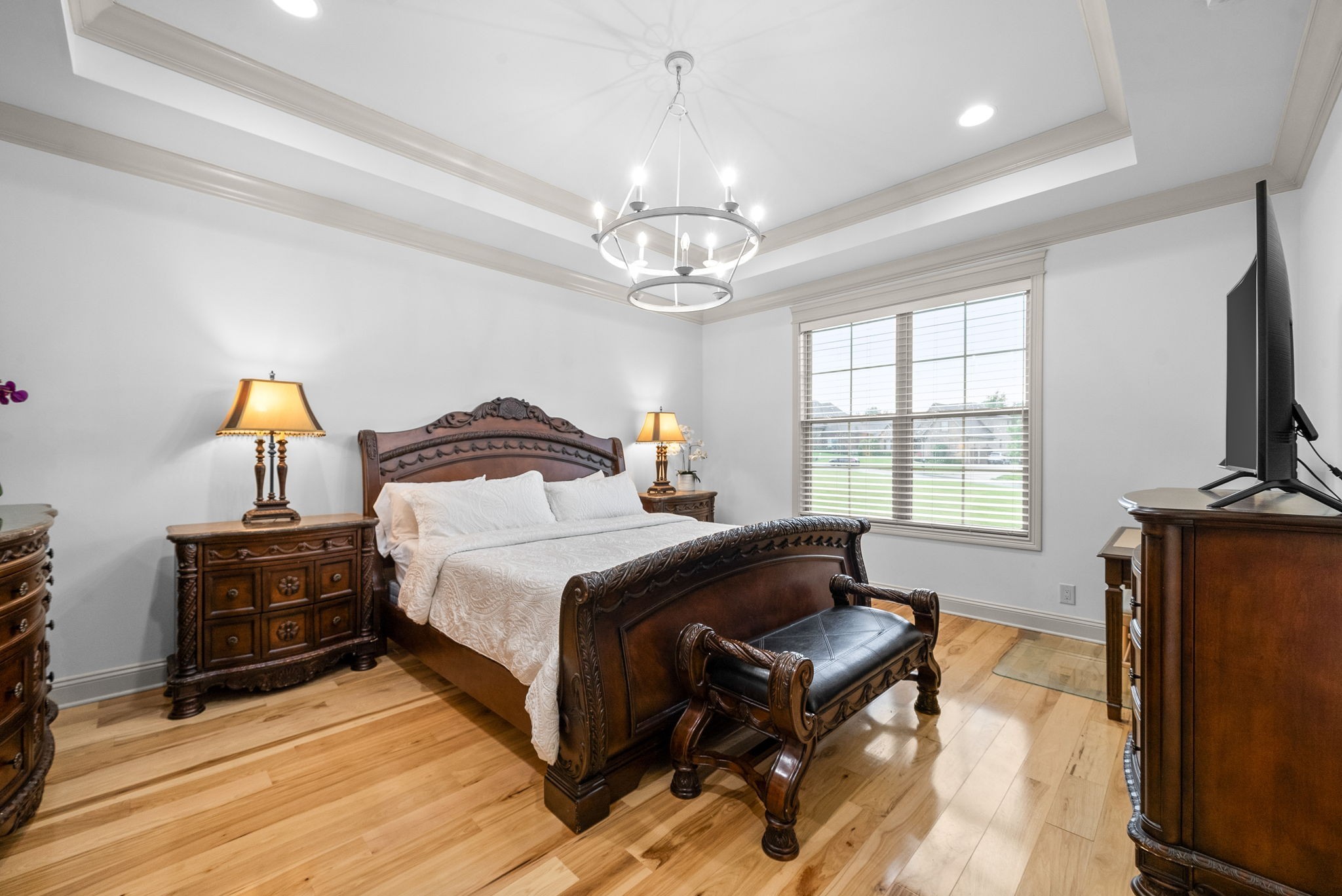 Clarksville, Tennessee 37043, United States, 5 Bedrooms Bedrooms, ,4 BathroomsBathrooms,Residential,Active,205447