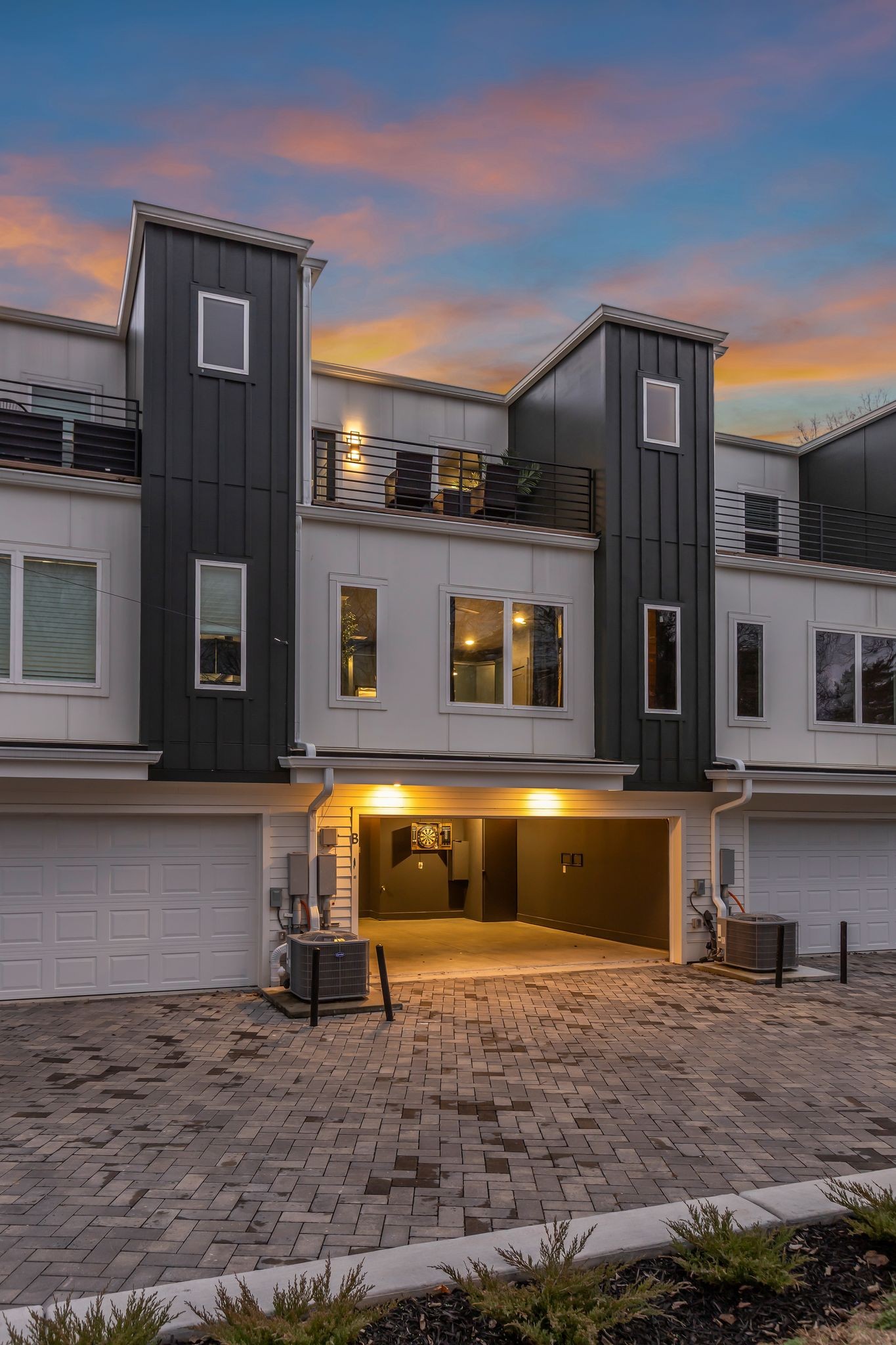 1016 W Kirkland Ave C