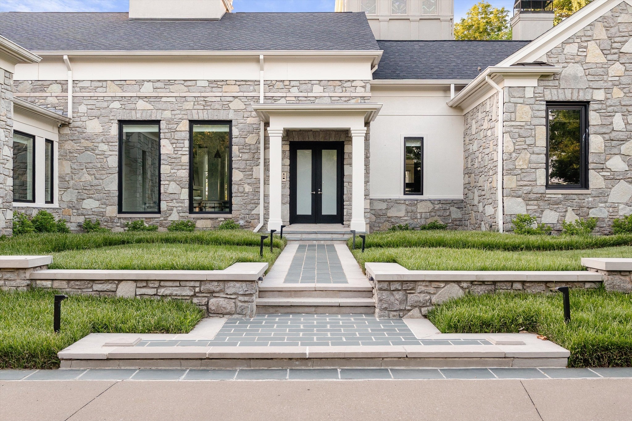 7 Colonel Winstead Dr