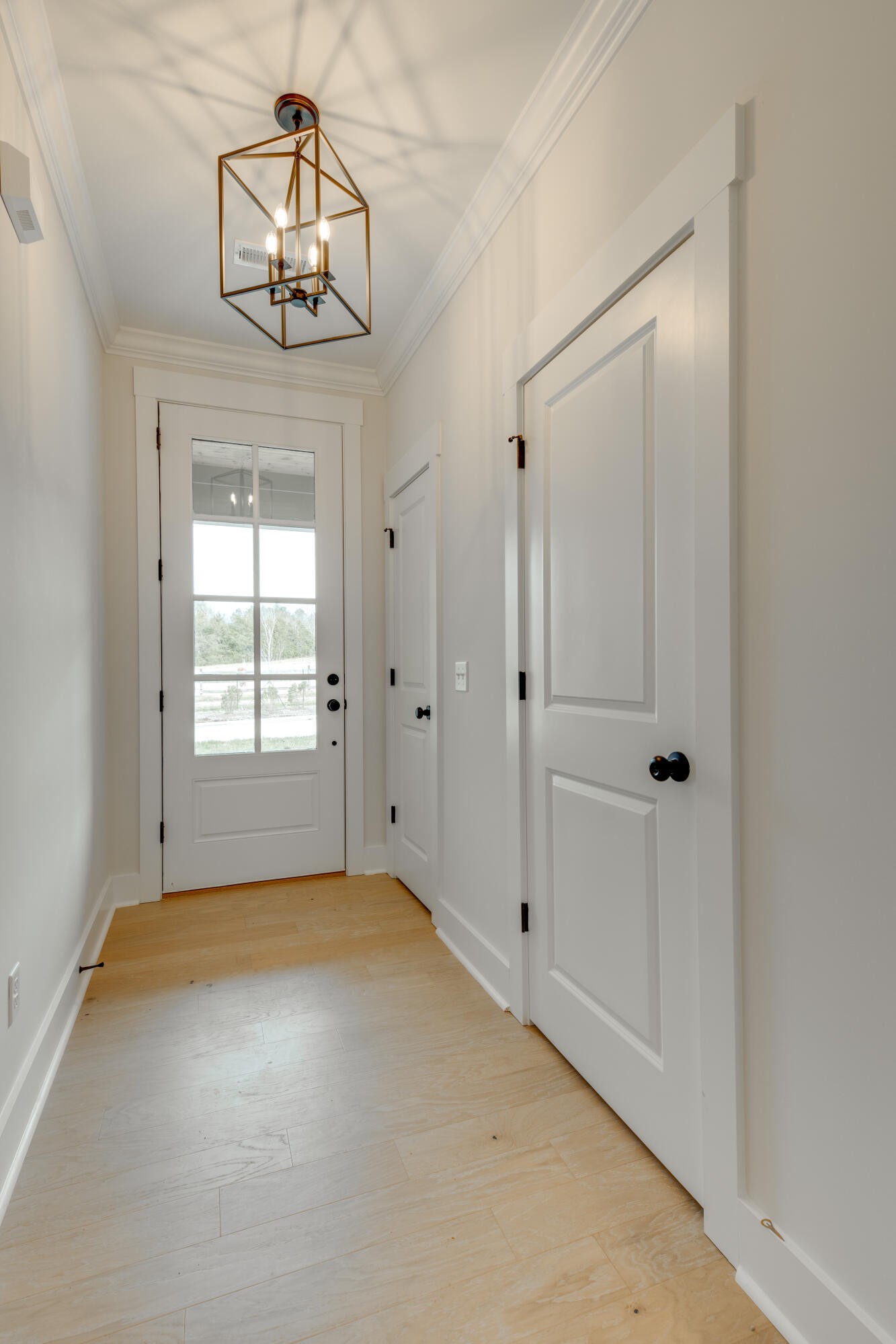 9702 Dutton Lane