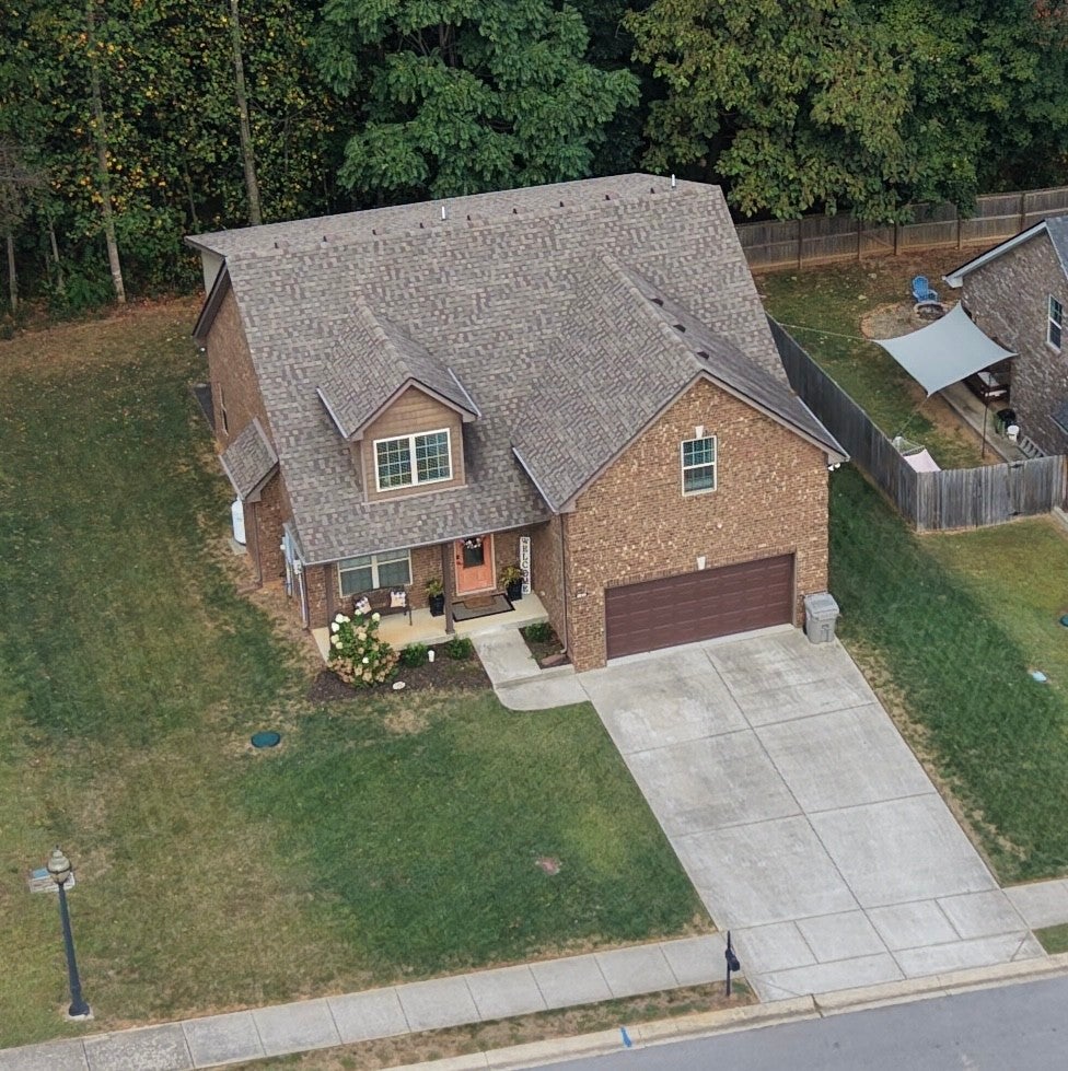 1049 Grace Meade