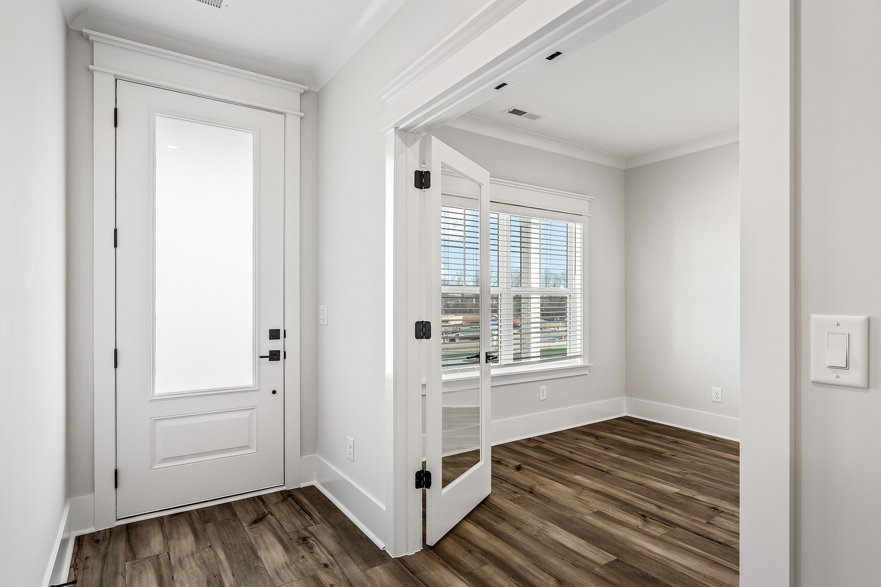 528 Kingwood Lane
