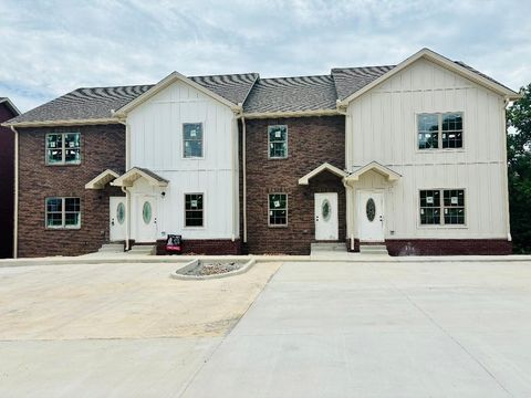 500 Peachers Mill Rd C2 Clarksville TN 37042