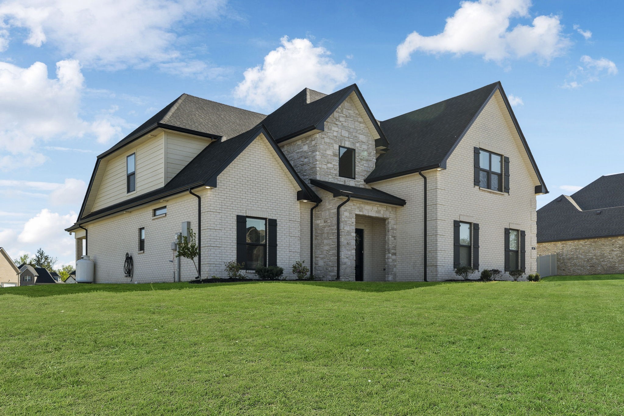 801 Becham Kenneth Cir