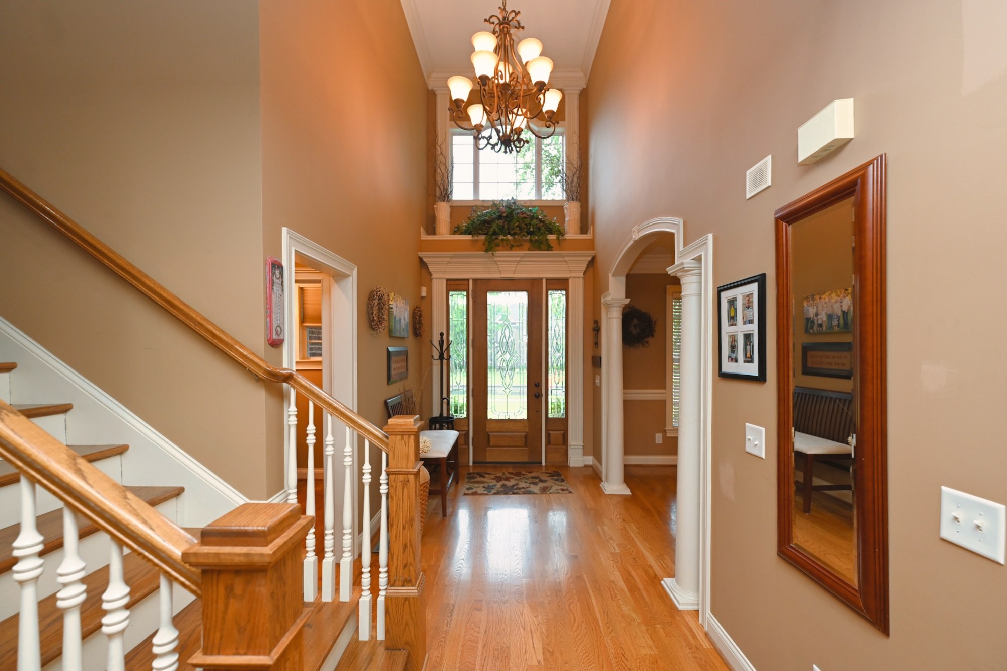 1043 Dorset Dr