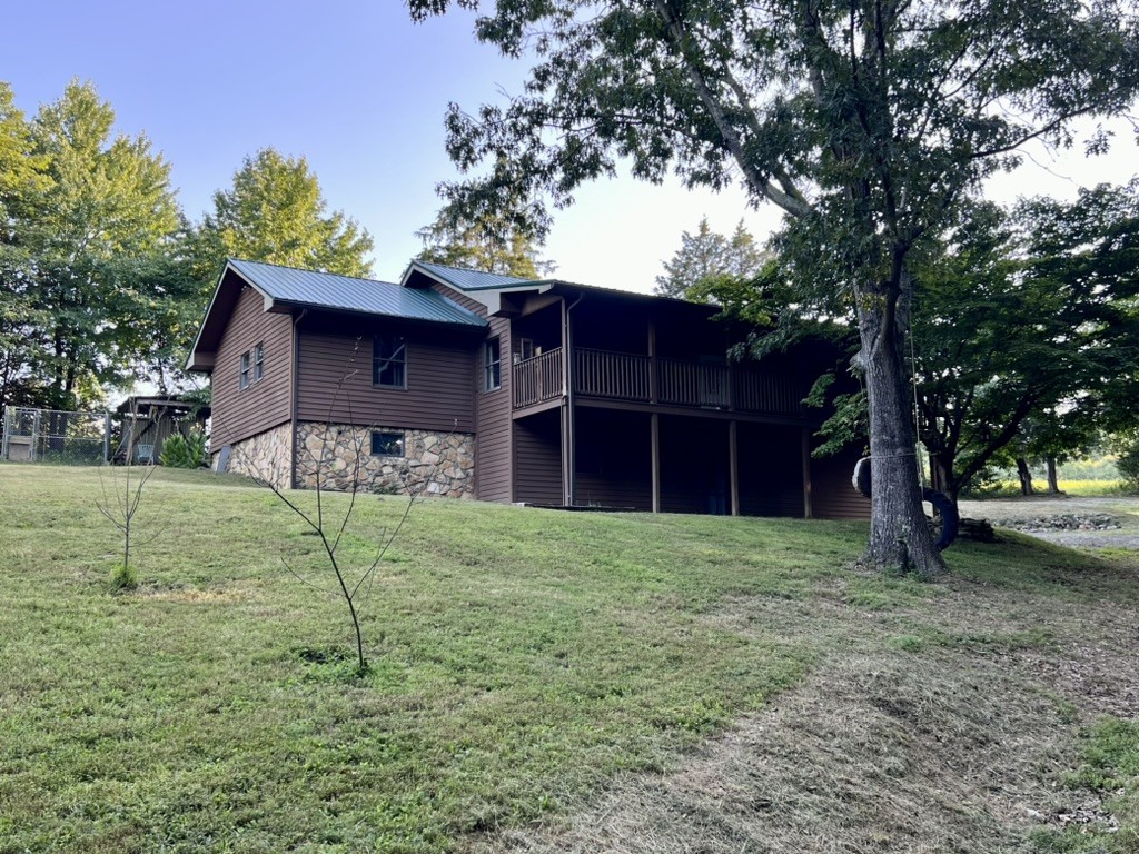 198 Brandy Hollow Ln