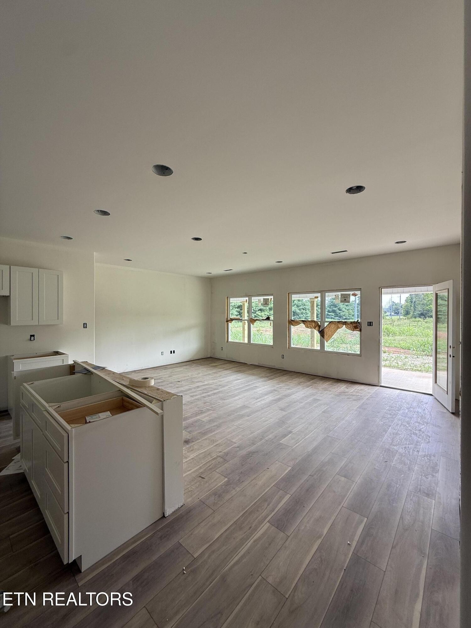 7358 Whispering Creek Lane