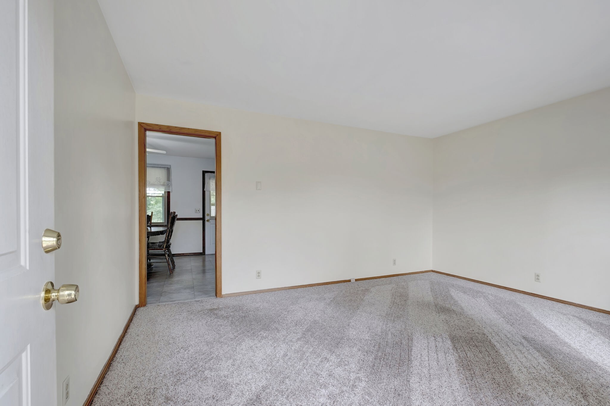 211 Friendship Dr