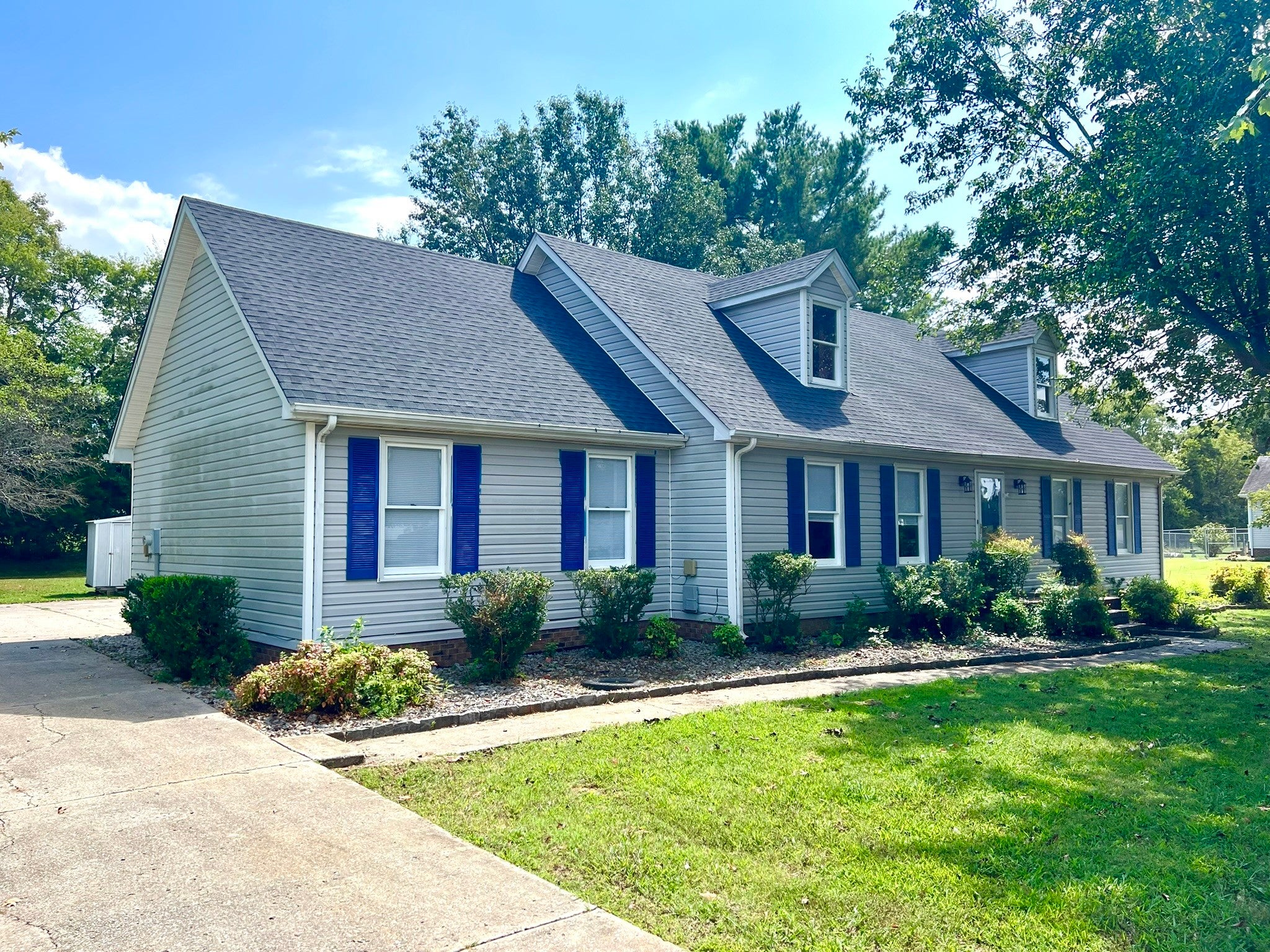 10308 Roanoke Dr
