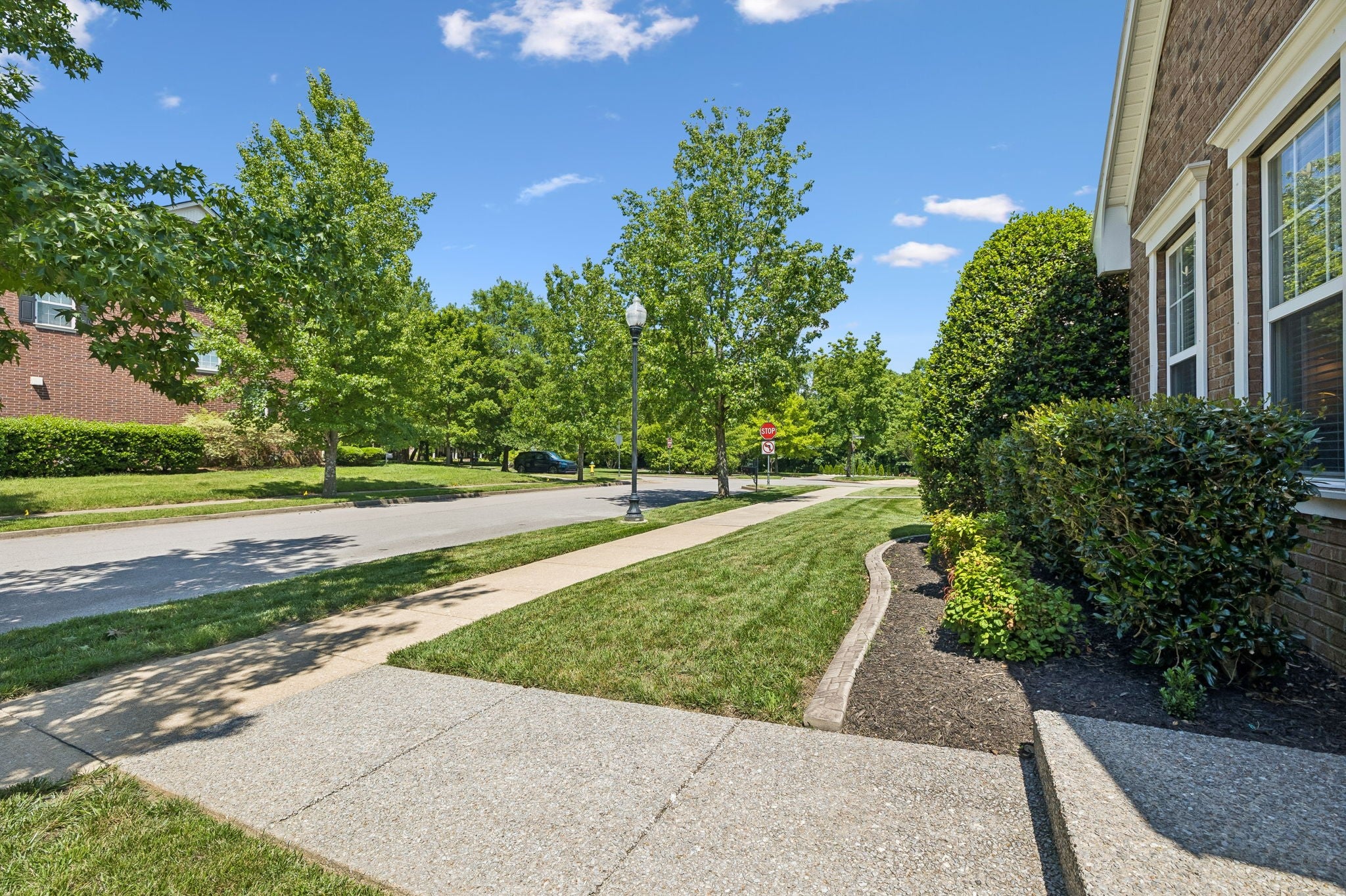 5003 Clover Meadows Dr, Franklin TN 37067 3-bed home, photo 4 of 30