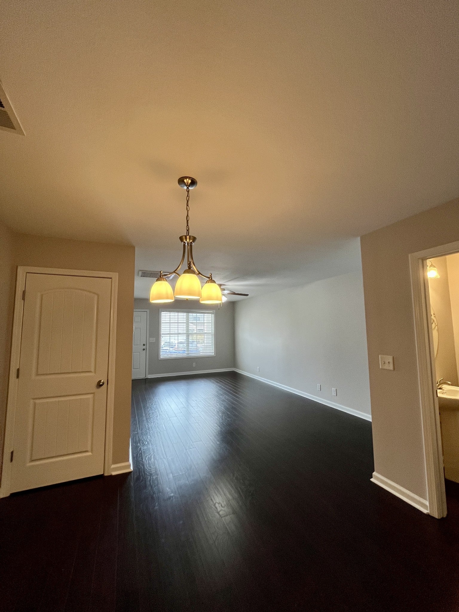 369 Sam Houston Cir