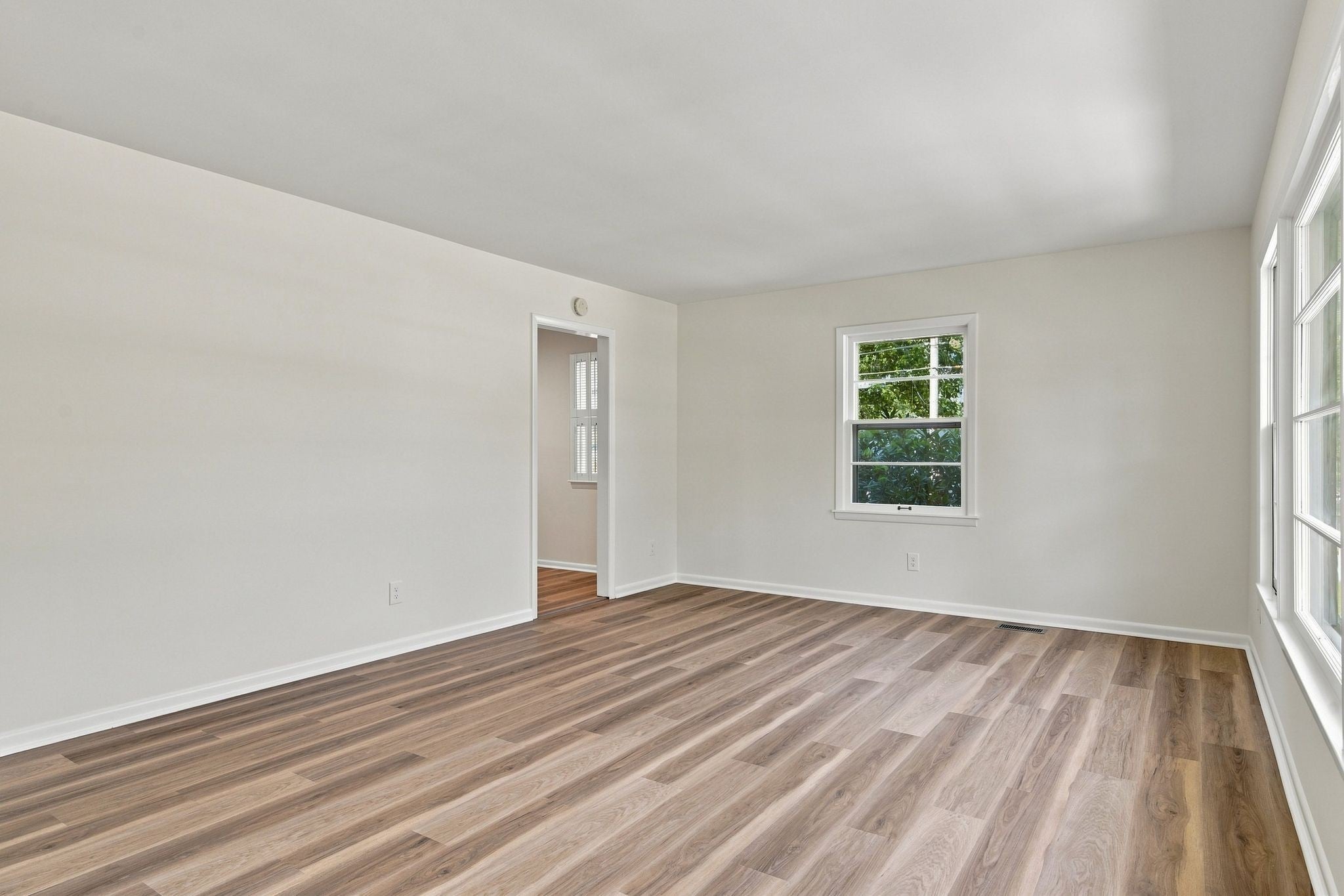 207 Sunset Dr