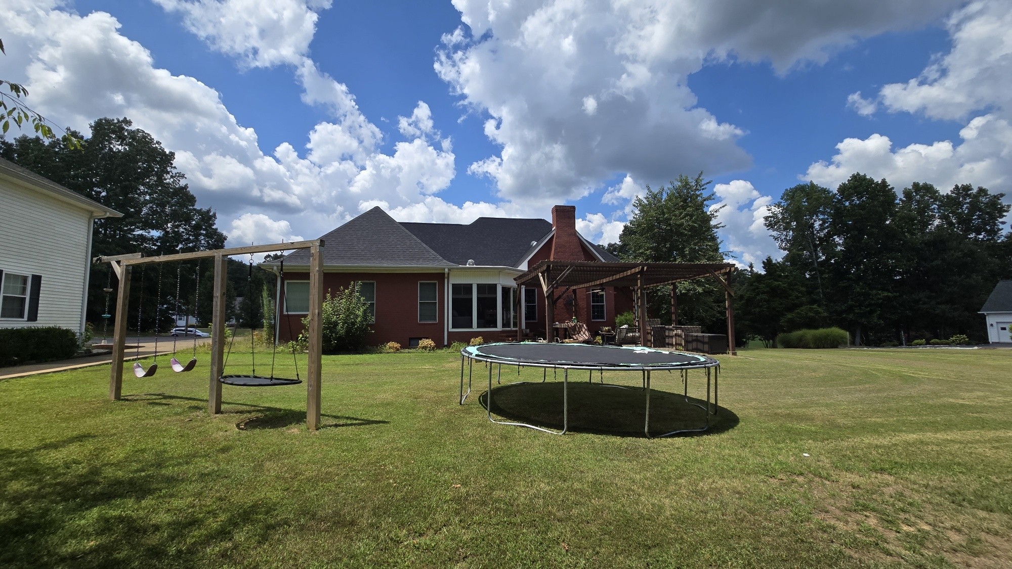 120 Carmen Dr