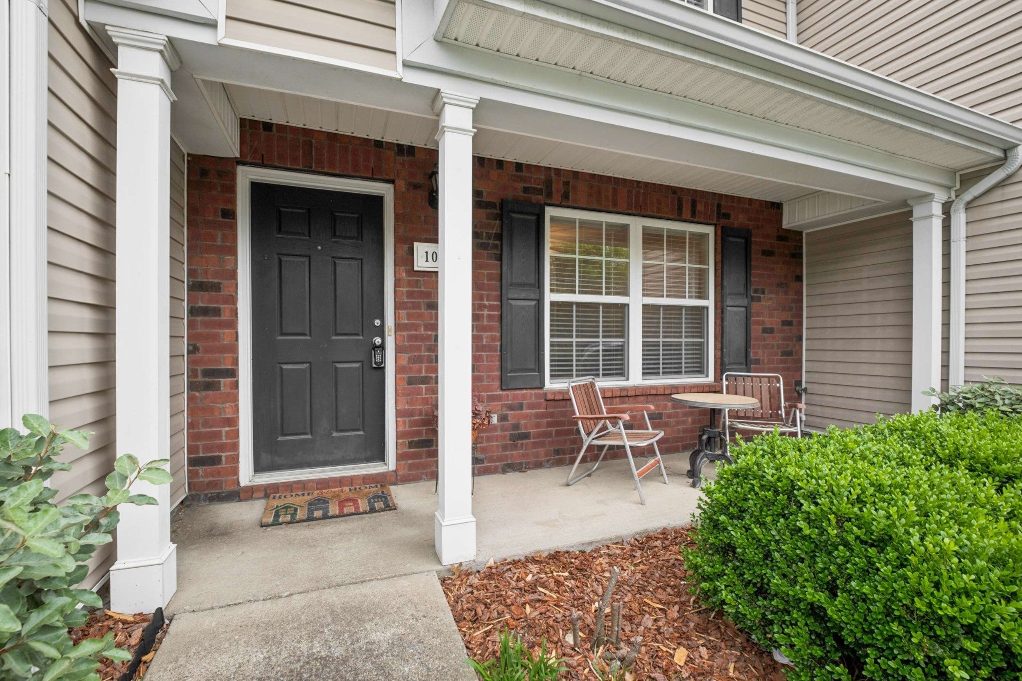 107 Oak Valley Circle
