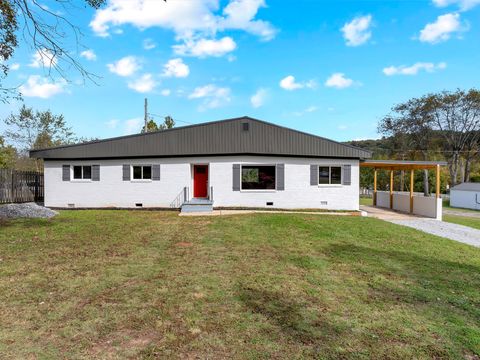 77 Lynchburg Hwy Lynchburg TN 37352