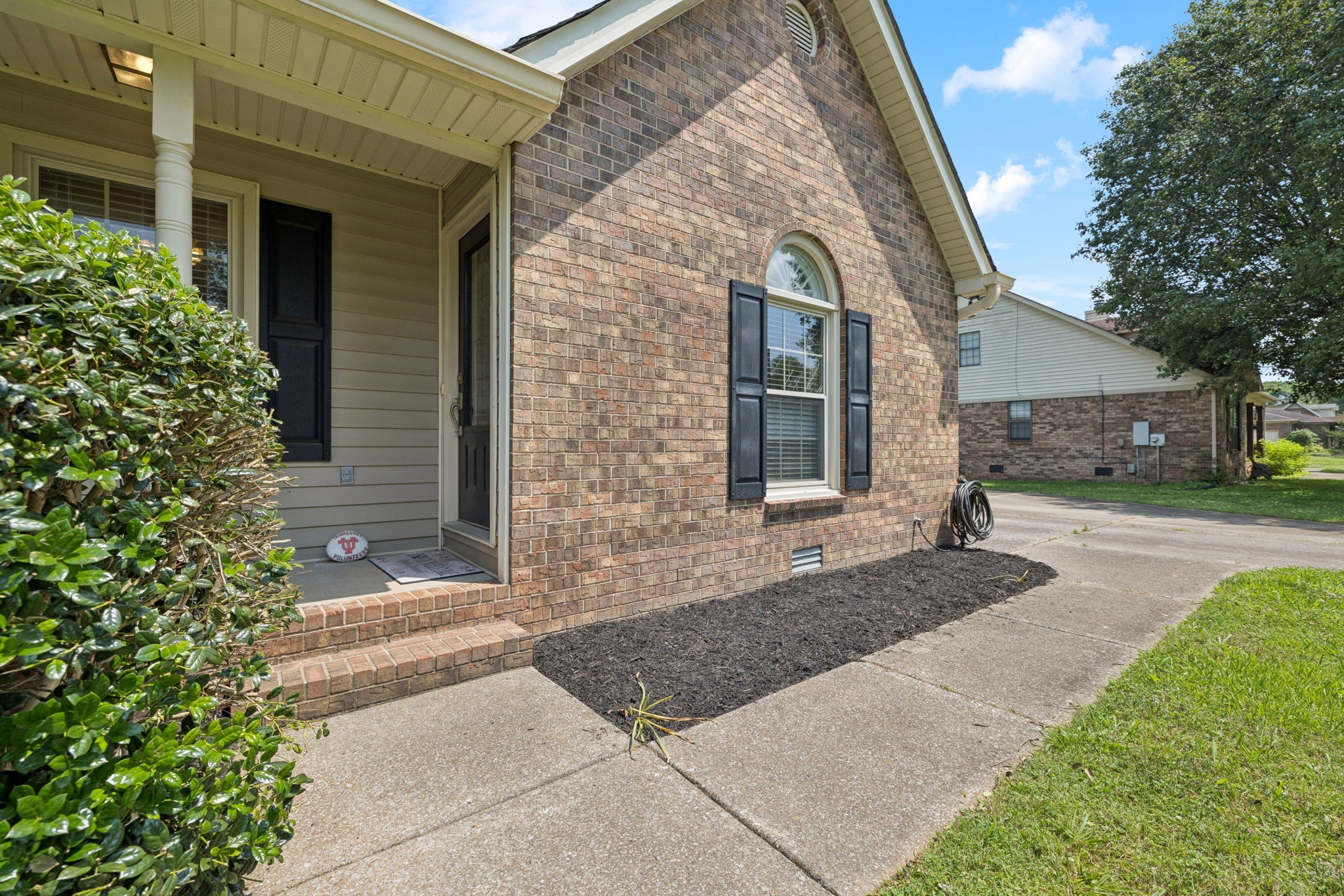 2118 Winthorne Ln